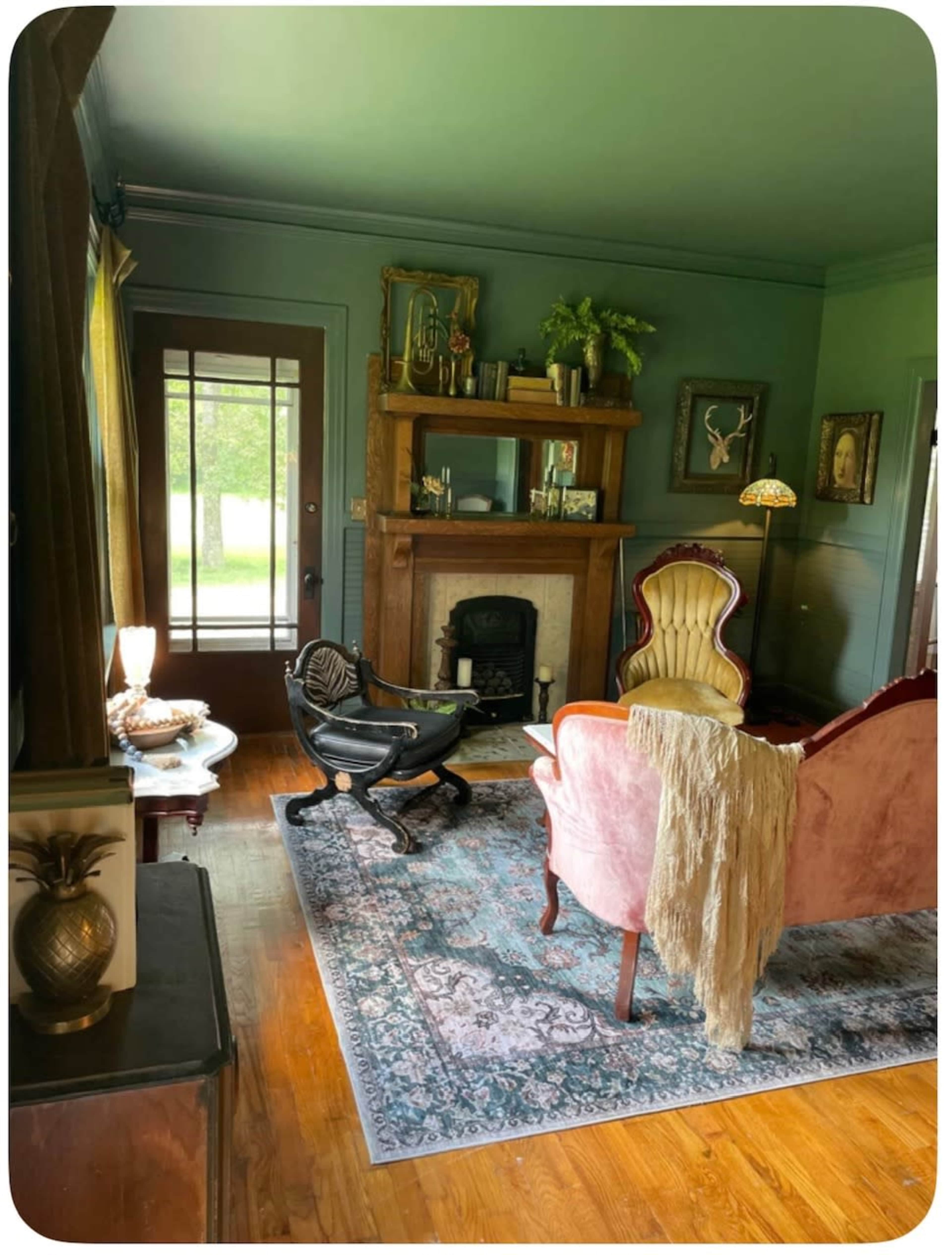 Historic 5 bedroom home on 5 beautiful acres Image in , Mt. Juliet, TN