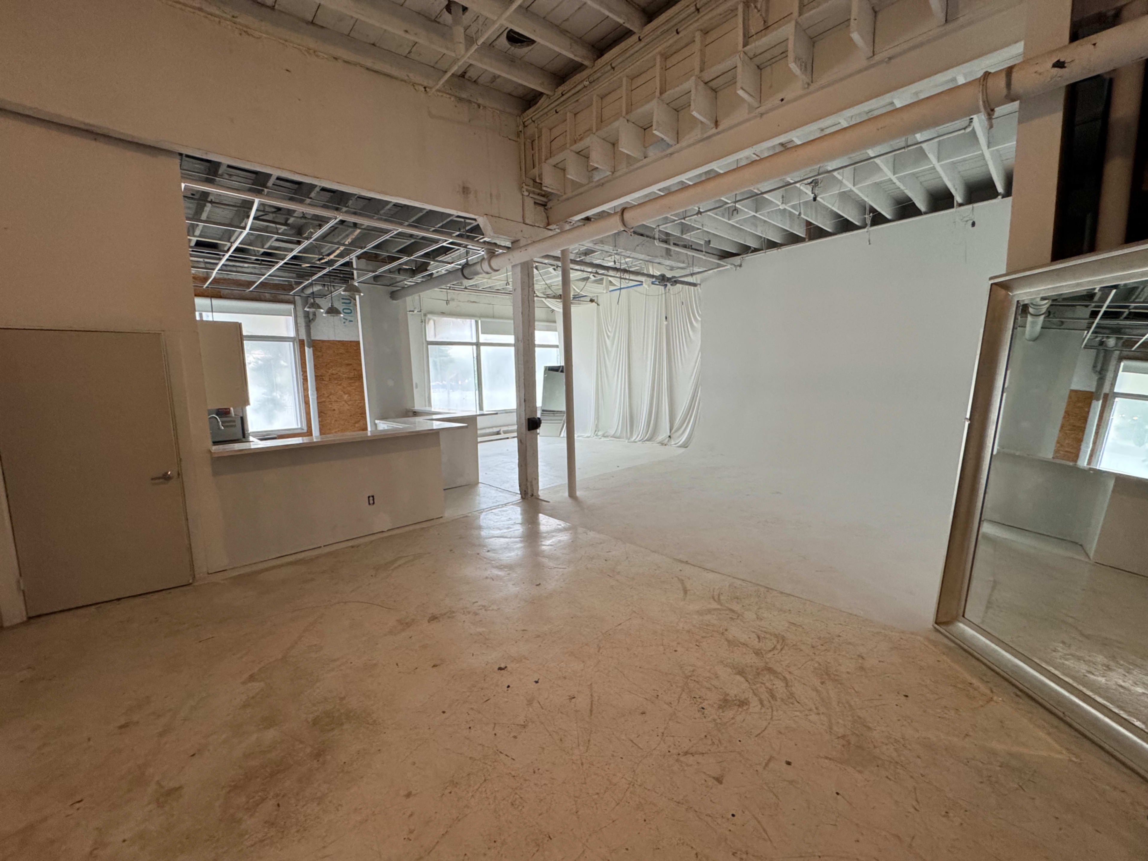 Large Film and Photo Studio Downtown. Image in Pittsburgh, Atlanta, GA