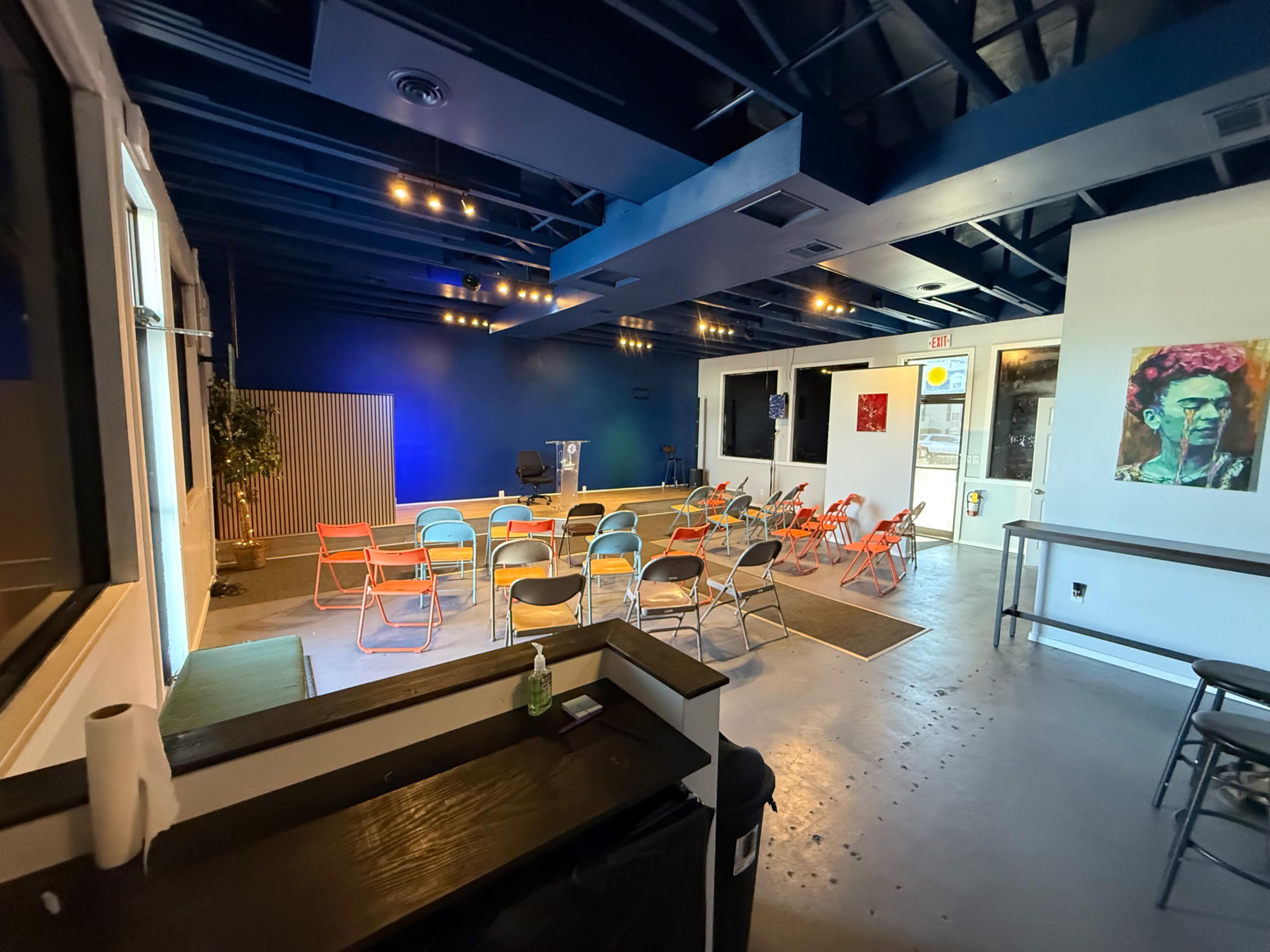 South Lexington Gallery or Theatre Image in Monticello, Lexington, KY