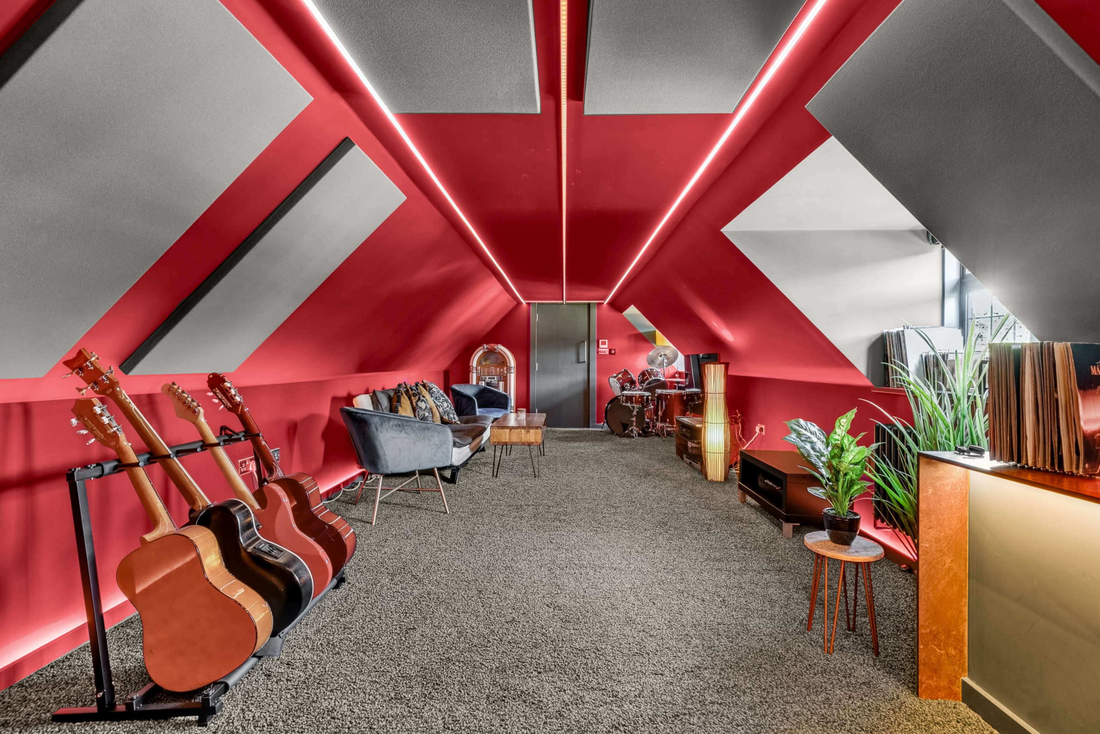 Rustic Sound-Proof Recording Studio Image in Bray Civil Parish, Maidenhead, Berkshire, ENG