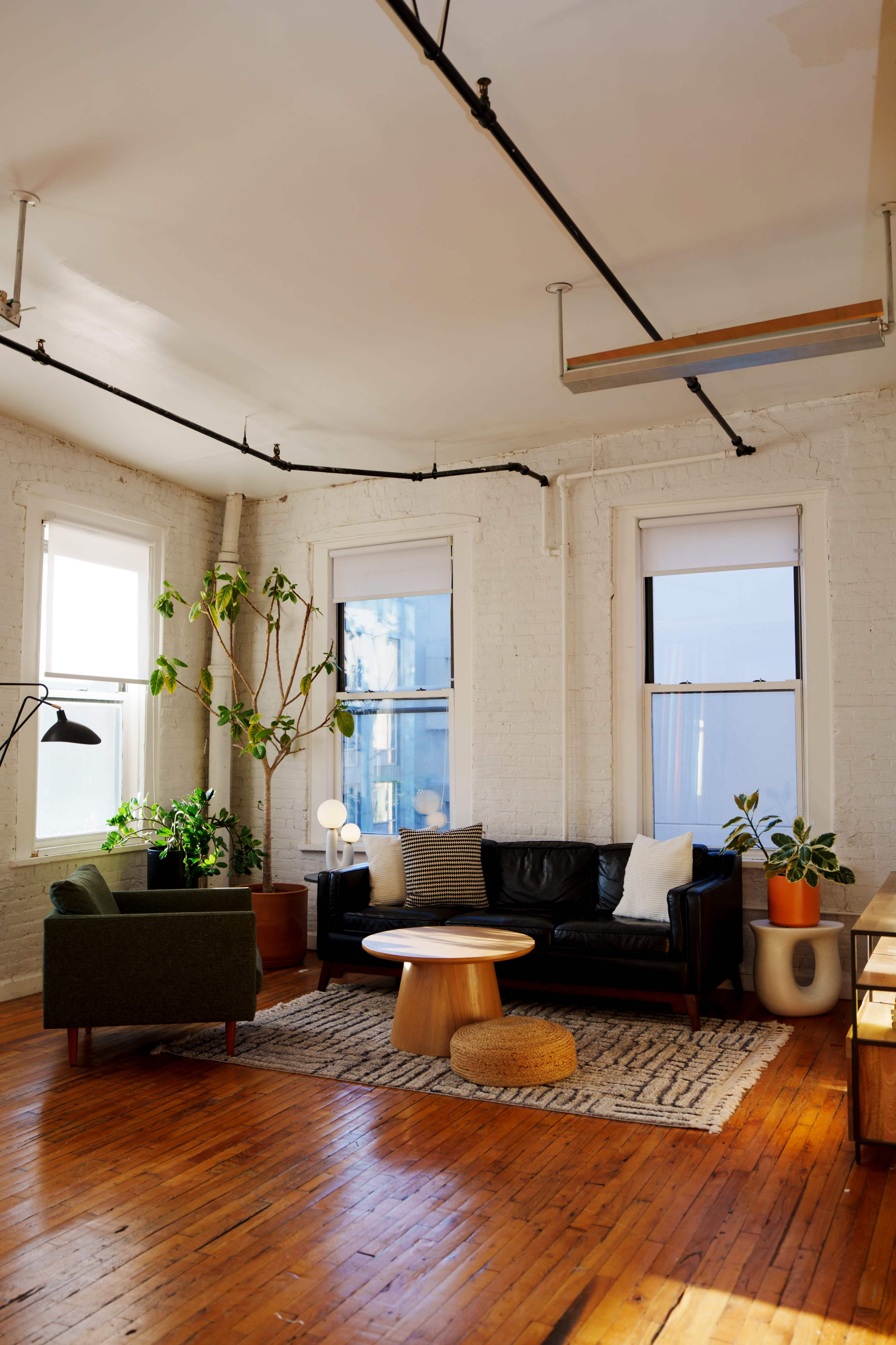 Bright Day-Light Studio in Williamsburg Image in Williamsburg, Brooklyn, NY