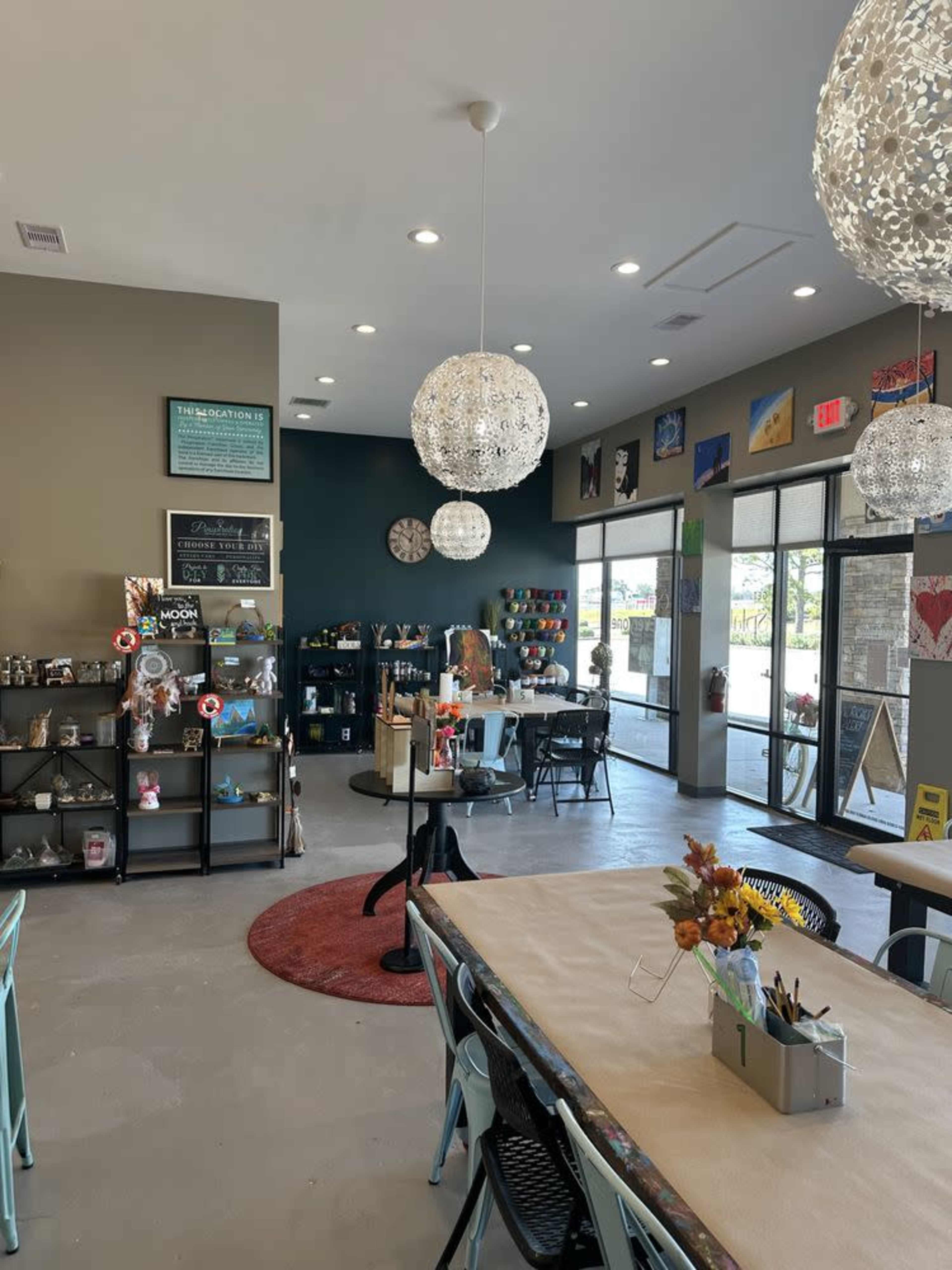 Trending Creative Arts Studio Image in Pearland, PEARLAND, TX