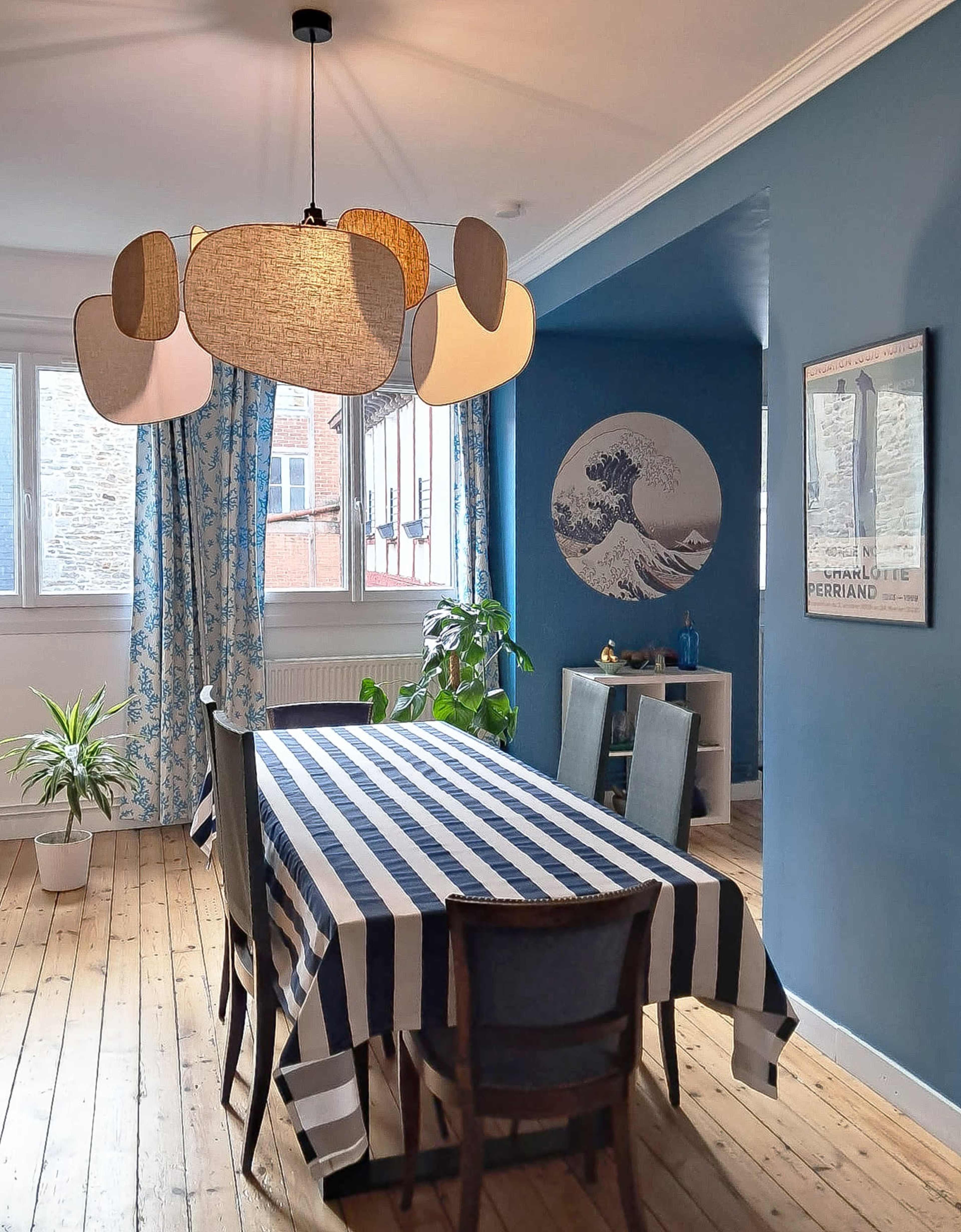 Appartement dans le style bohème chic au charme authentique Image in , Dinan