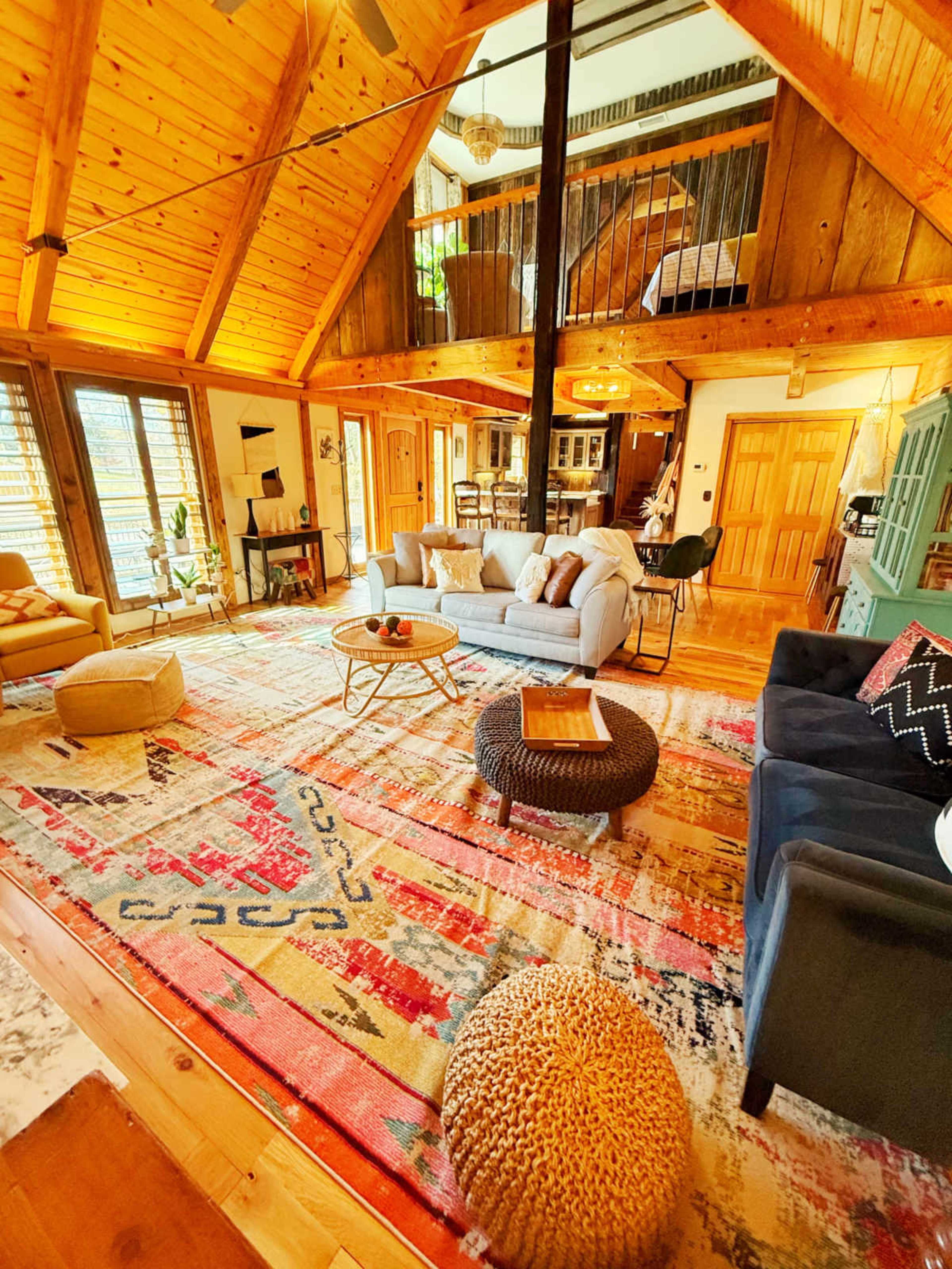 Hilltop Hideaway Image in , Kingston springs, TN