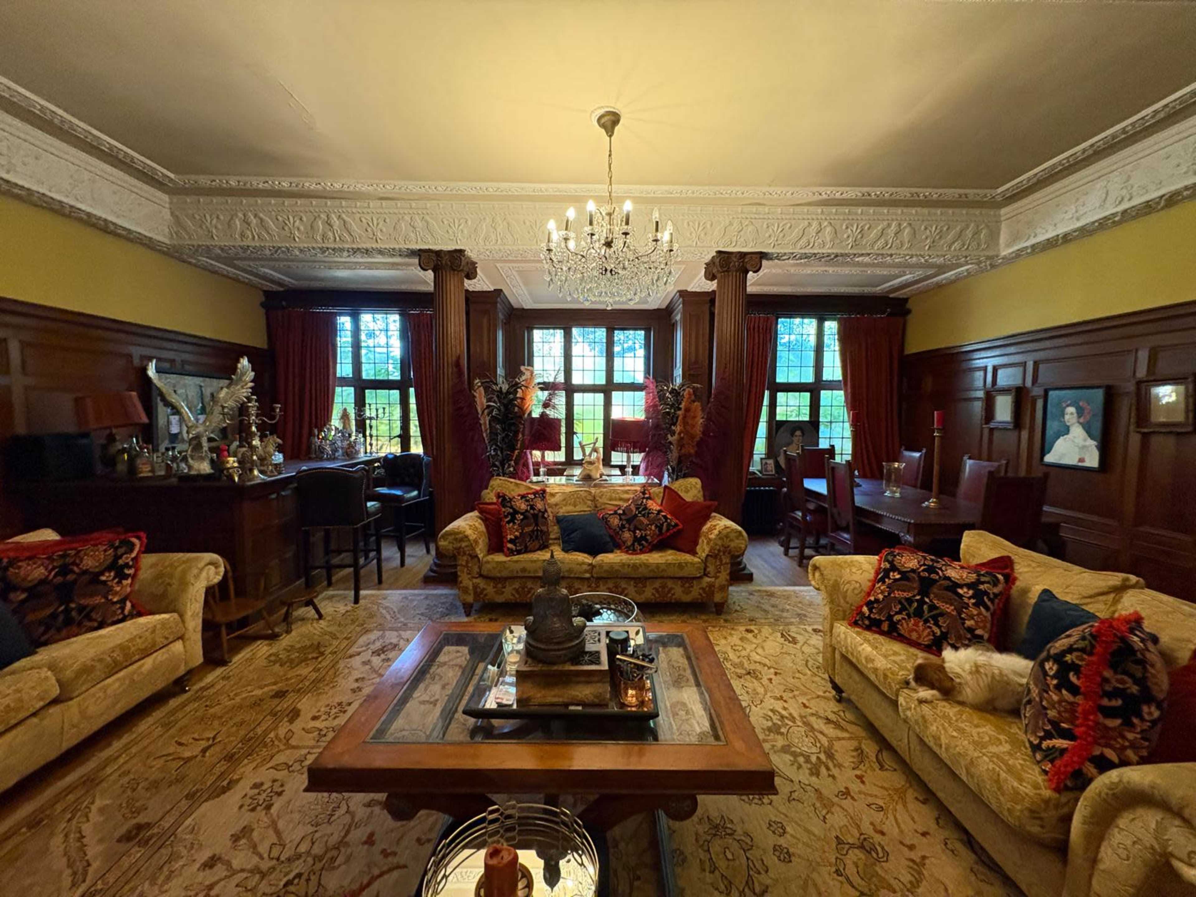 Country Edwardian Home with Original features Image in Chobham Civil Parish, Woking, ENG