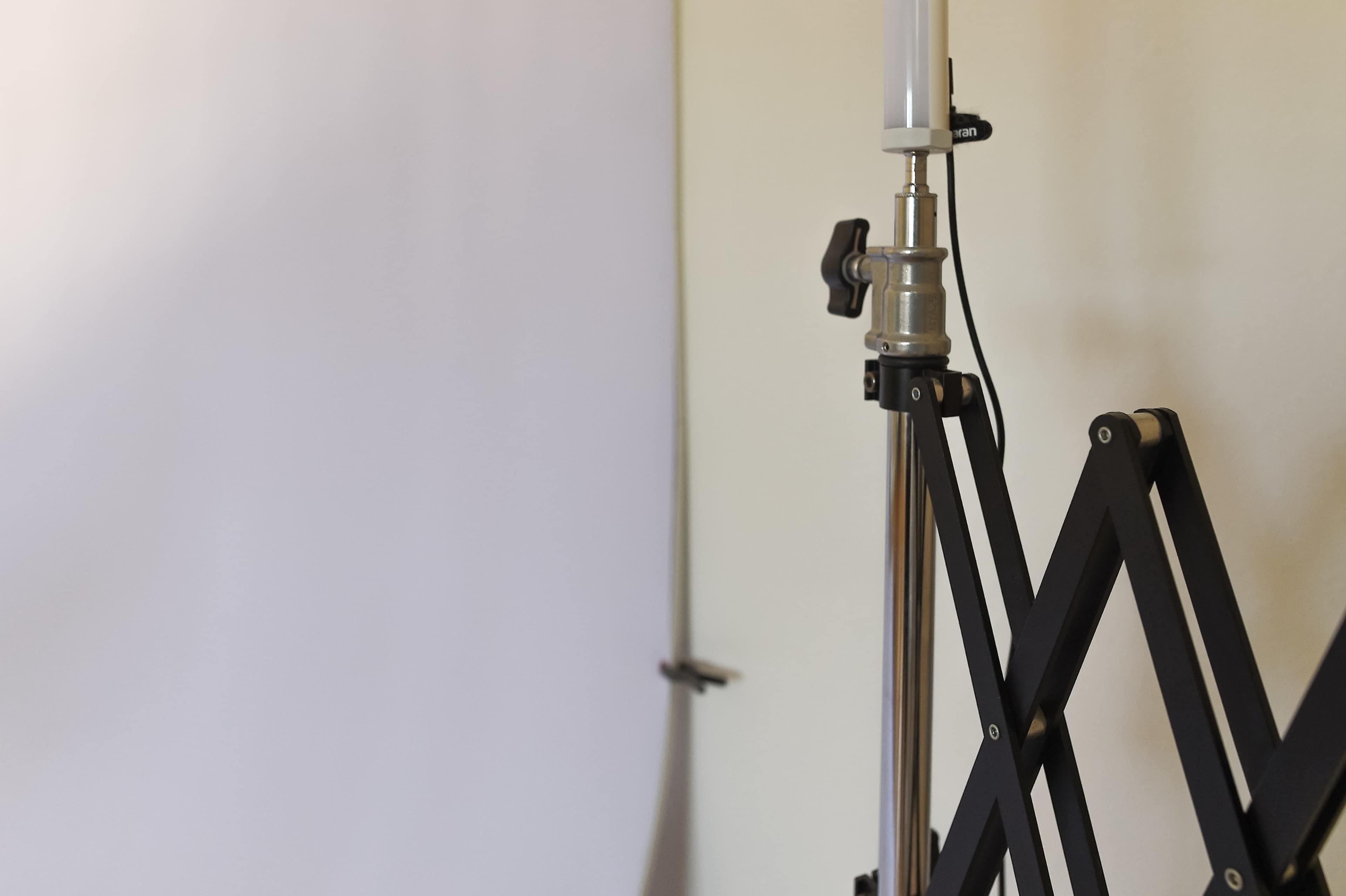 Suburban, intimate home studio Image in Kensington, San Diego, CA