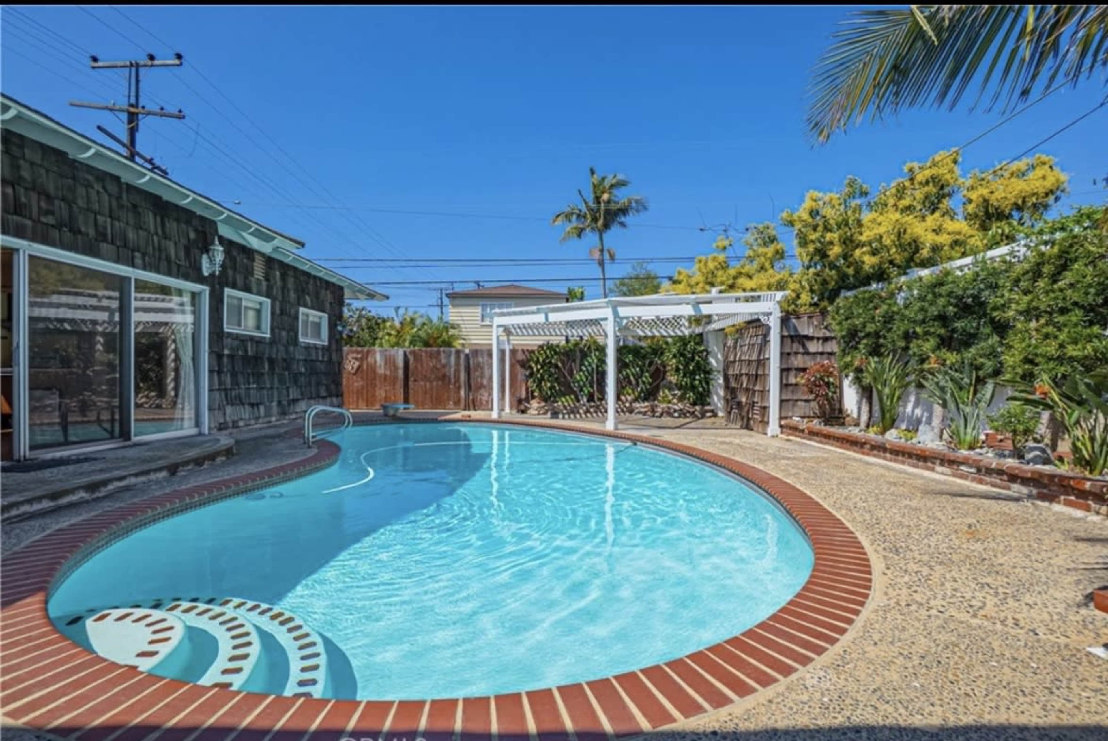 Coastal California Craftsman with Pool Image in Alamitos Heights, LONG BEACH, CA