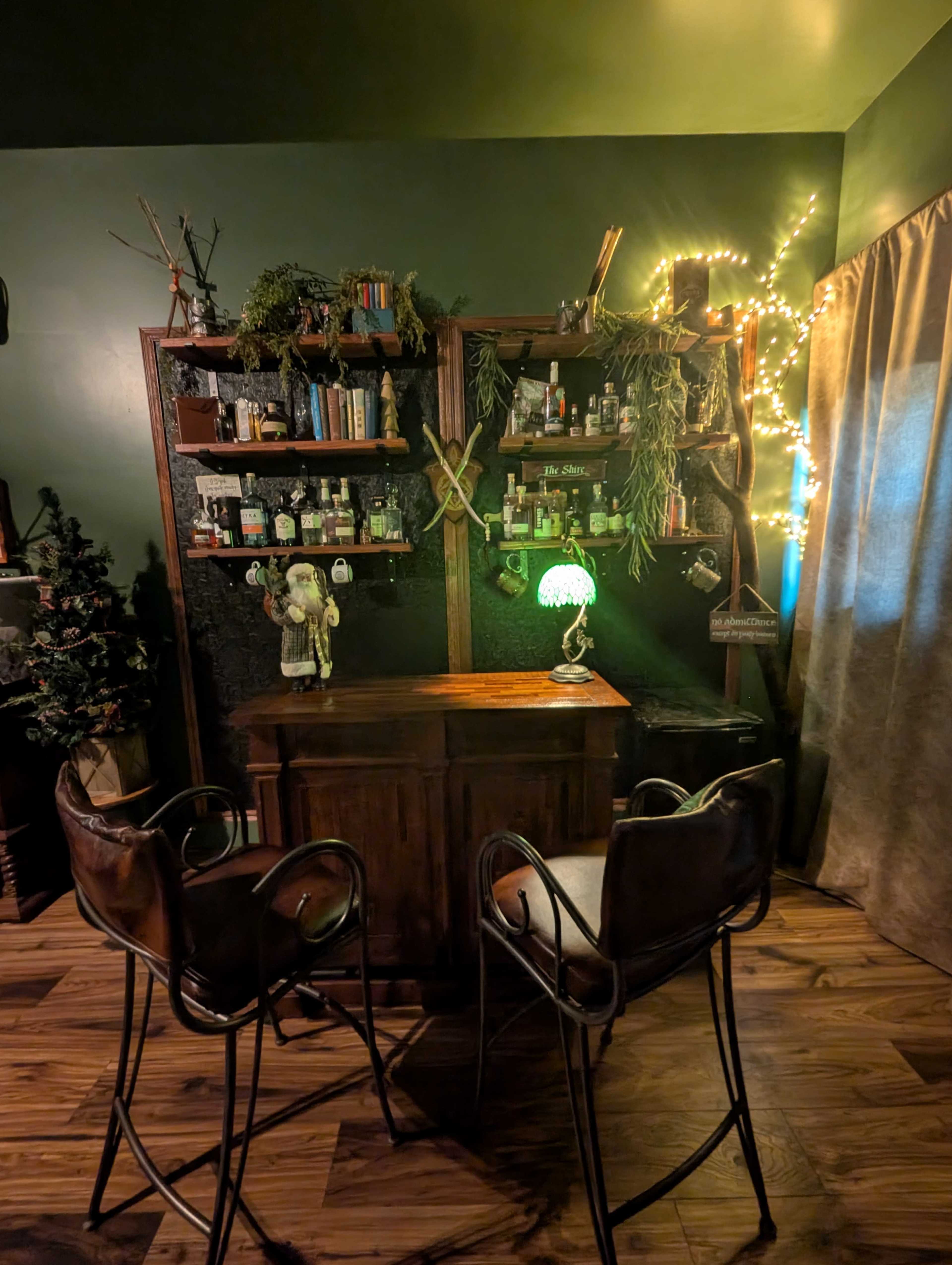 Lord of The Rings Themed Game Room Image in Geneva, Geneva, FL