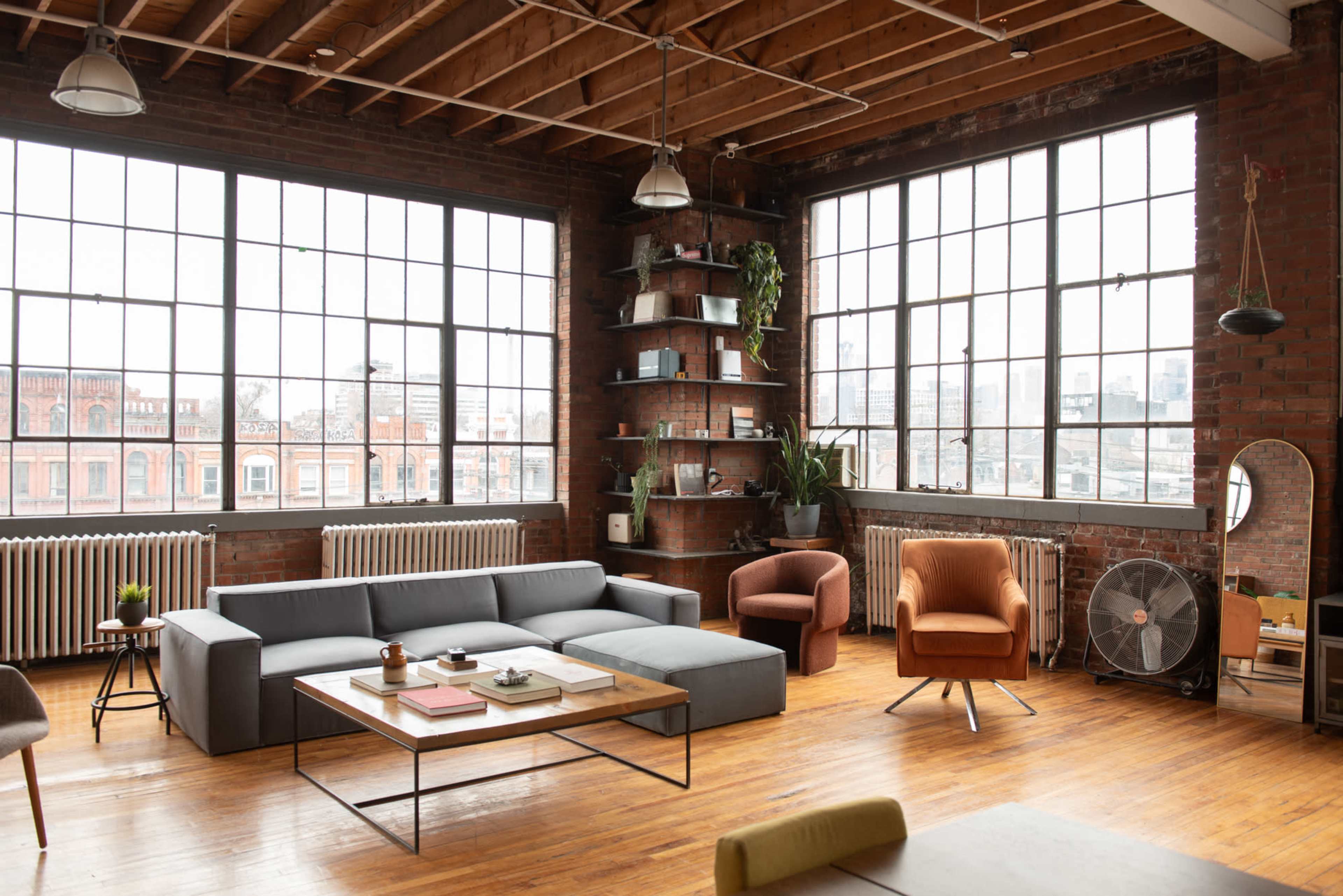 Gorgeous Loft Event Space with Full Kitchen in Toronto Image in Niagara, Toronto, ON