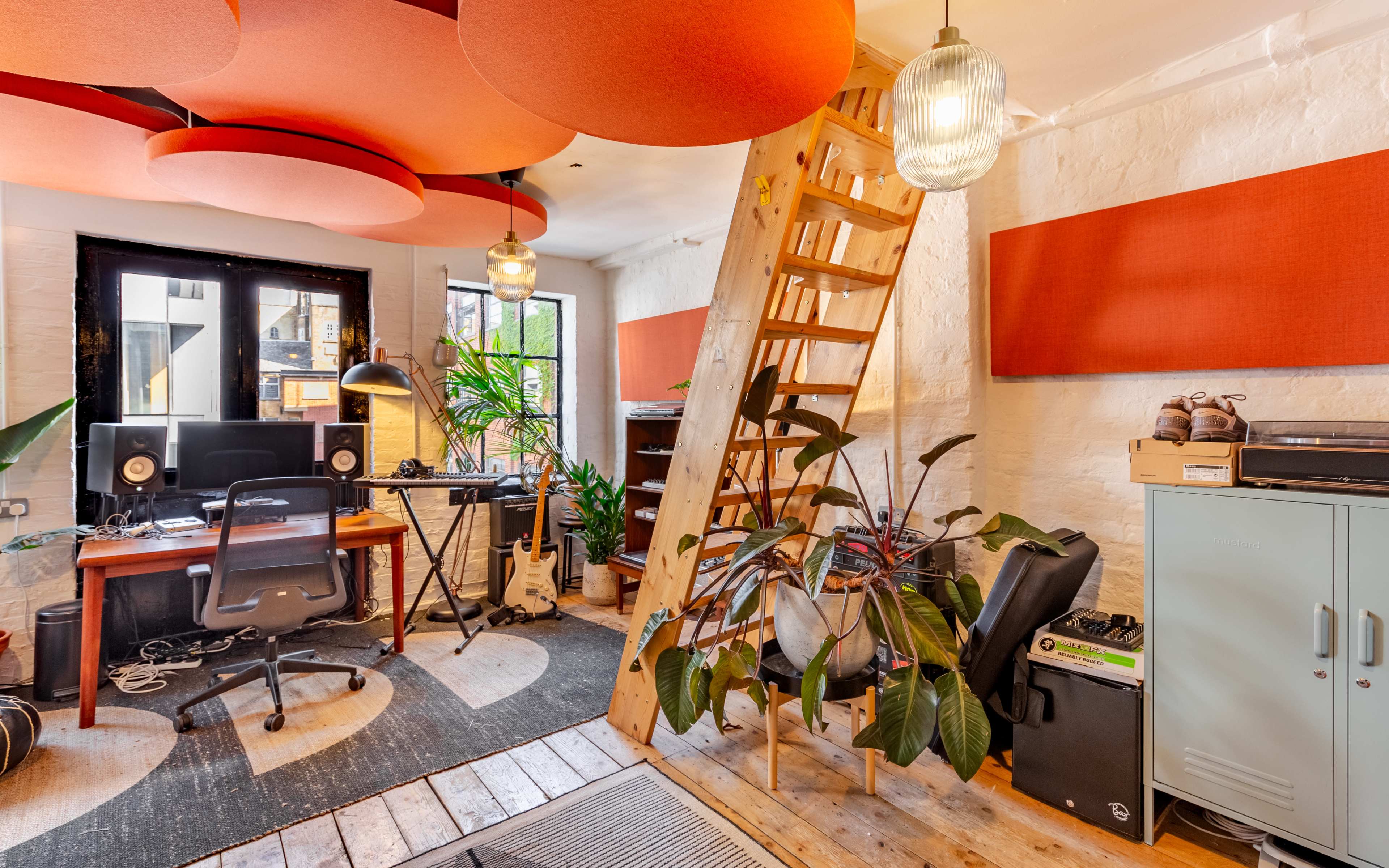 Unique Music Studio Image in Shoreditch, London, ENG