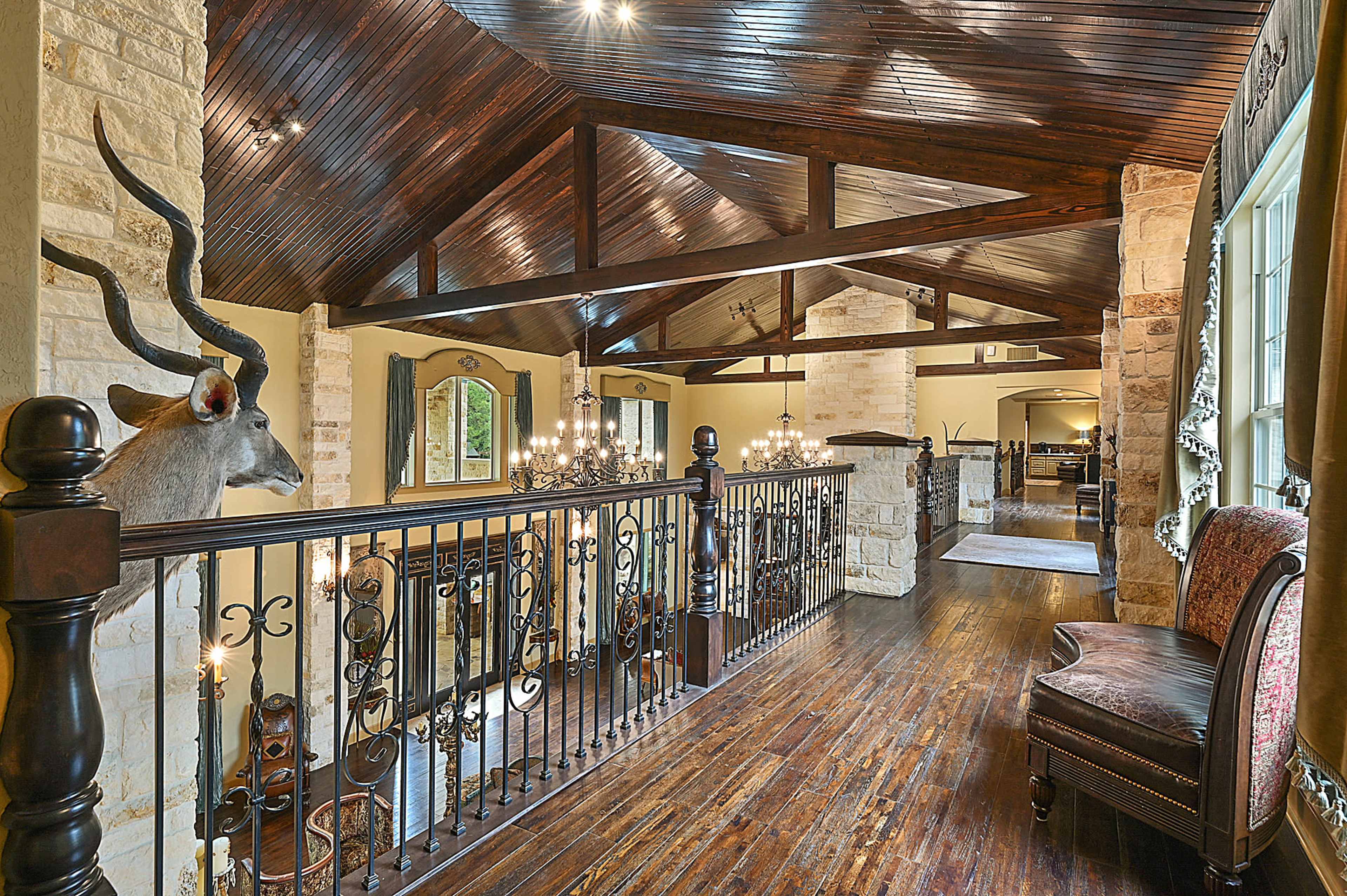 The Oasis on 358 - Luxurious and Unique Venue Image in Gause, Gause, TX