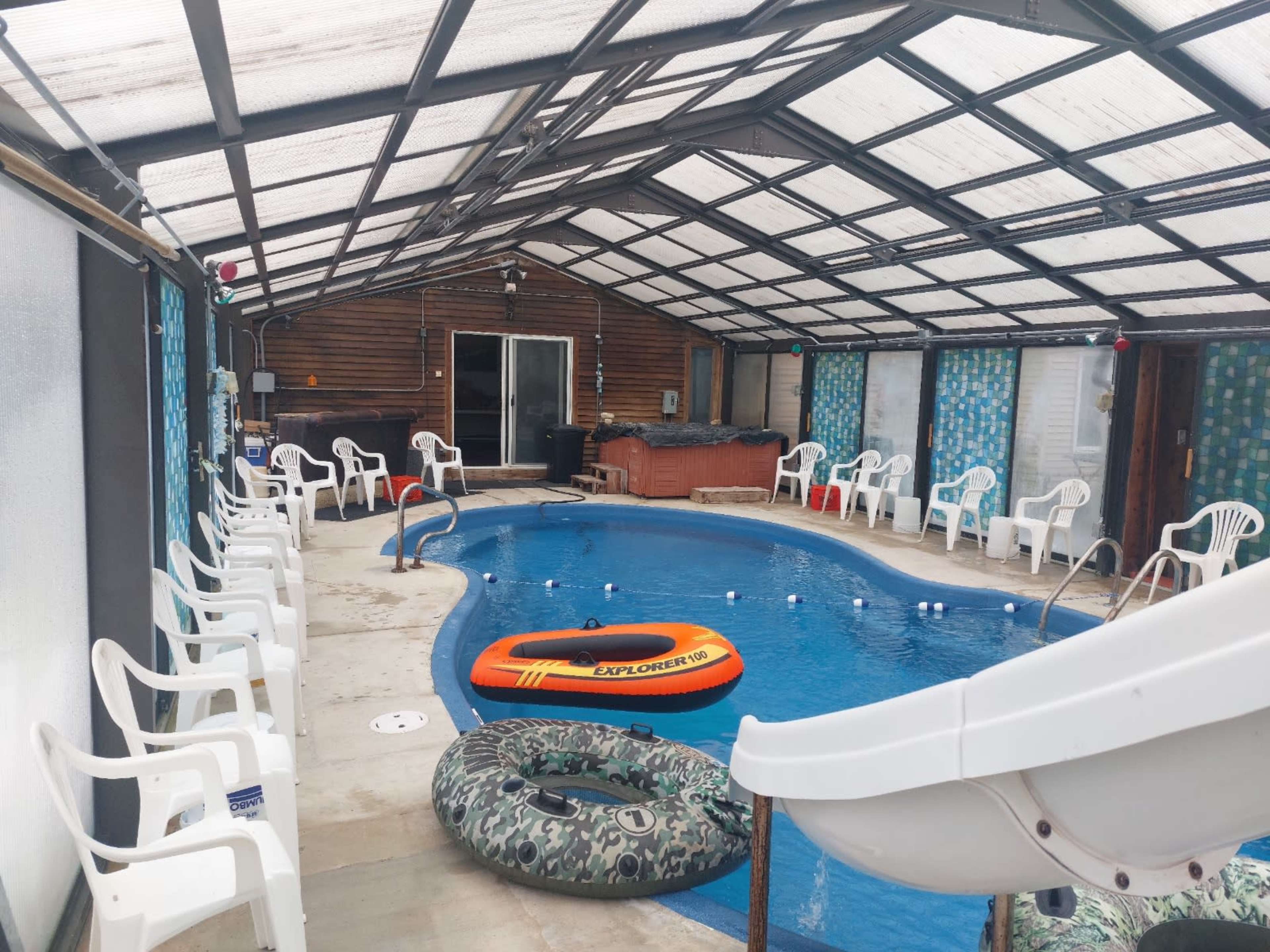 House with Enclosed Swimming Pool Image in Crete Township, Crete, IL