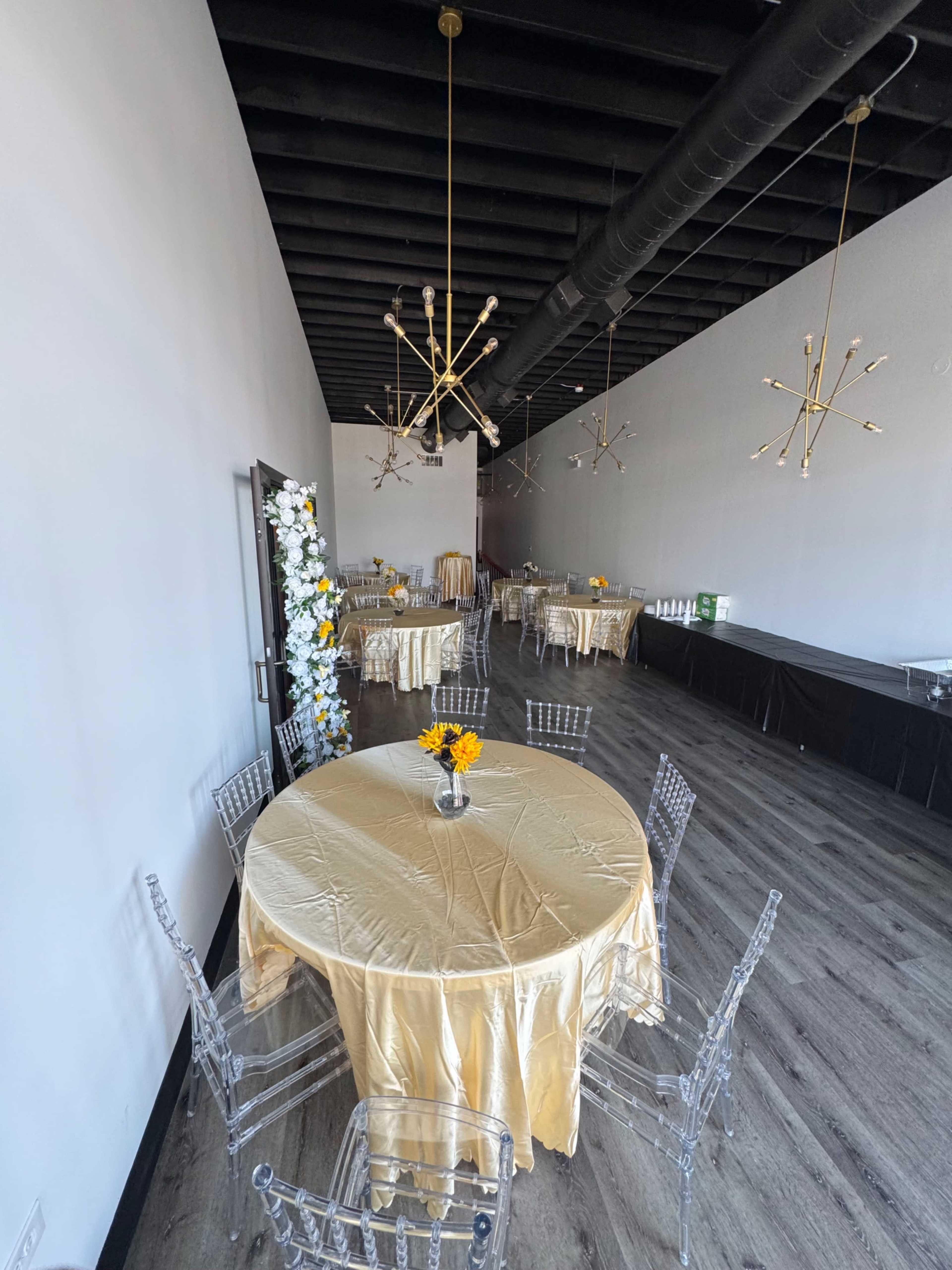 Twisted Dough Private room Image in Bronzeville, Chicago, IL