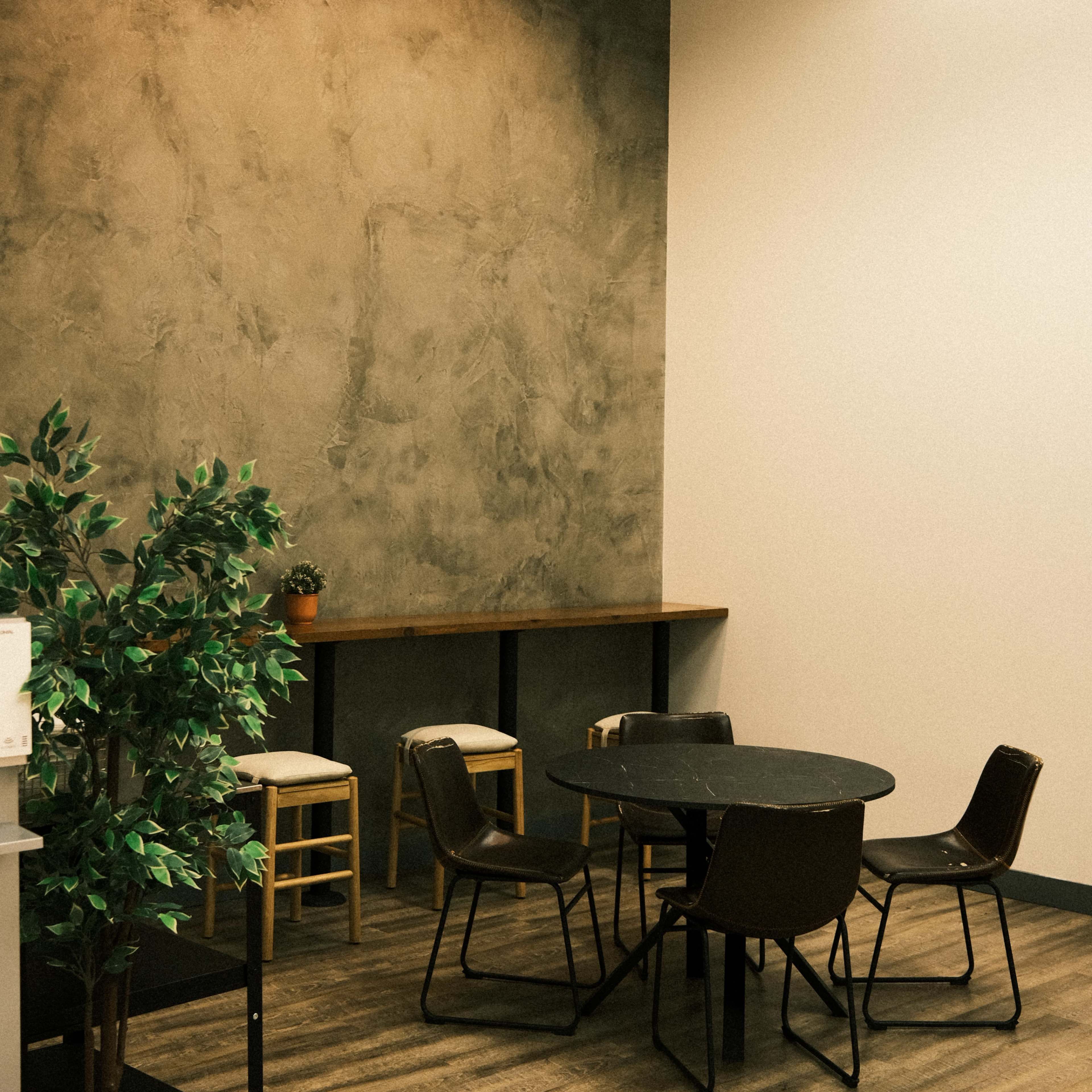 Modern Urban Studio-Like Cafe Space Image in Westwood, Los Angeles, CA