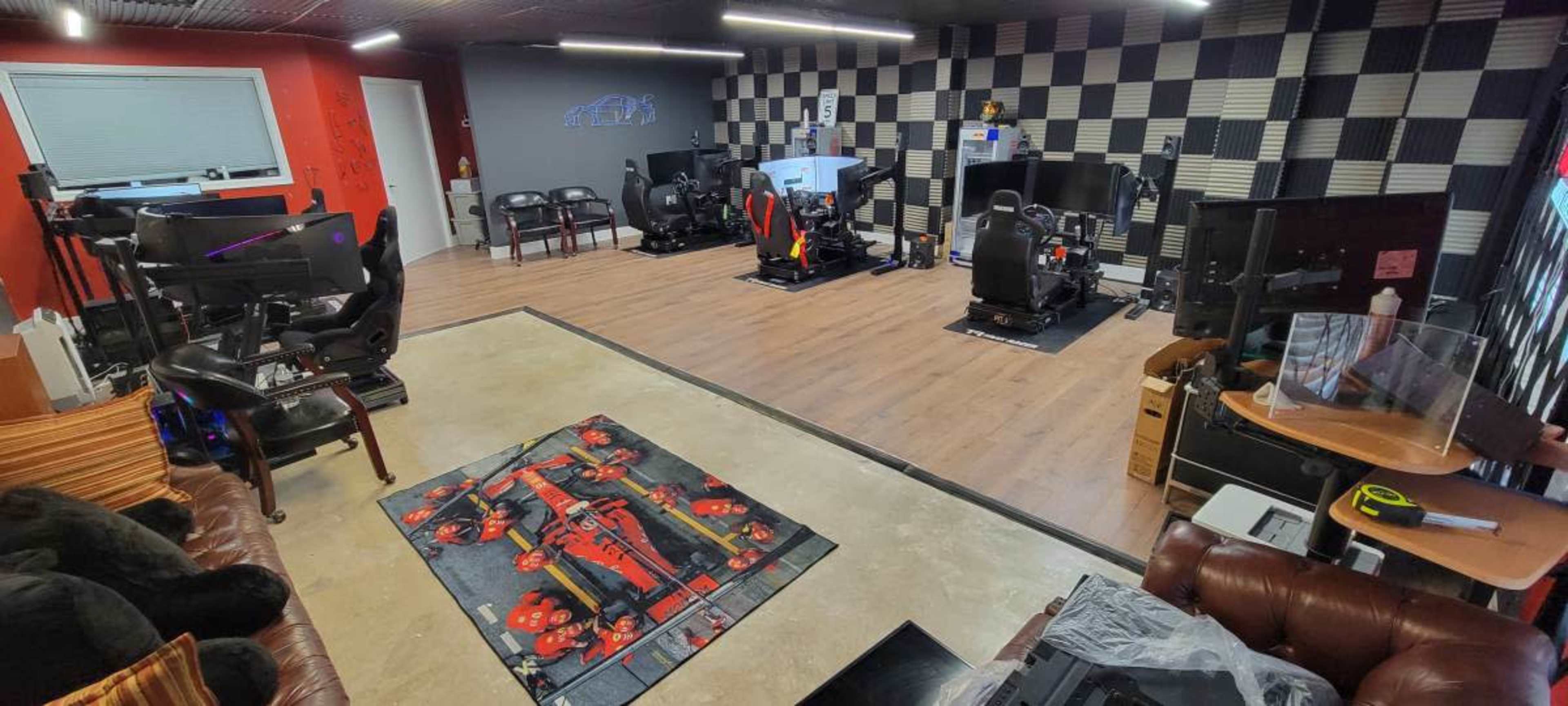 Simulation racing lounge and E sports studio Image in Bull Run, Manassas, VA