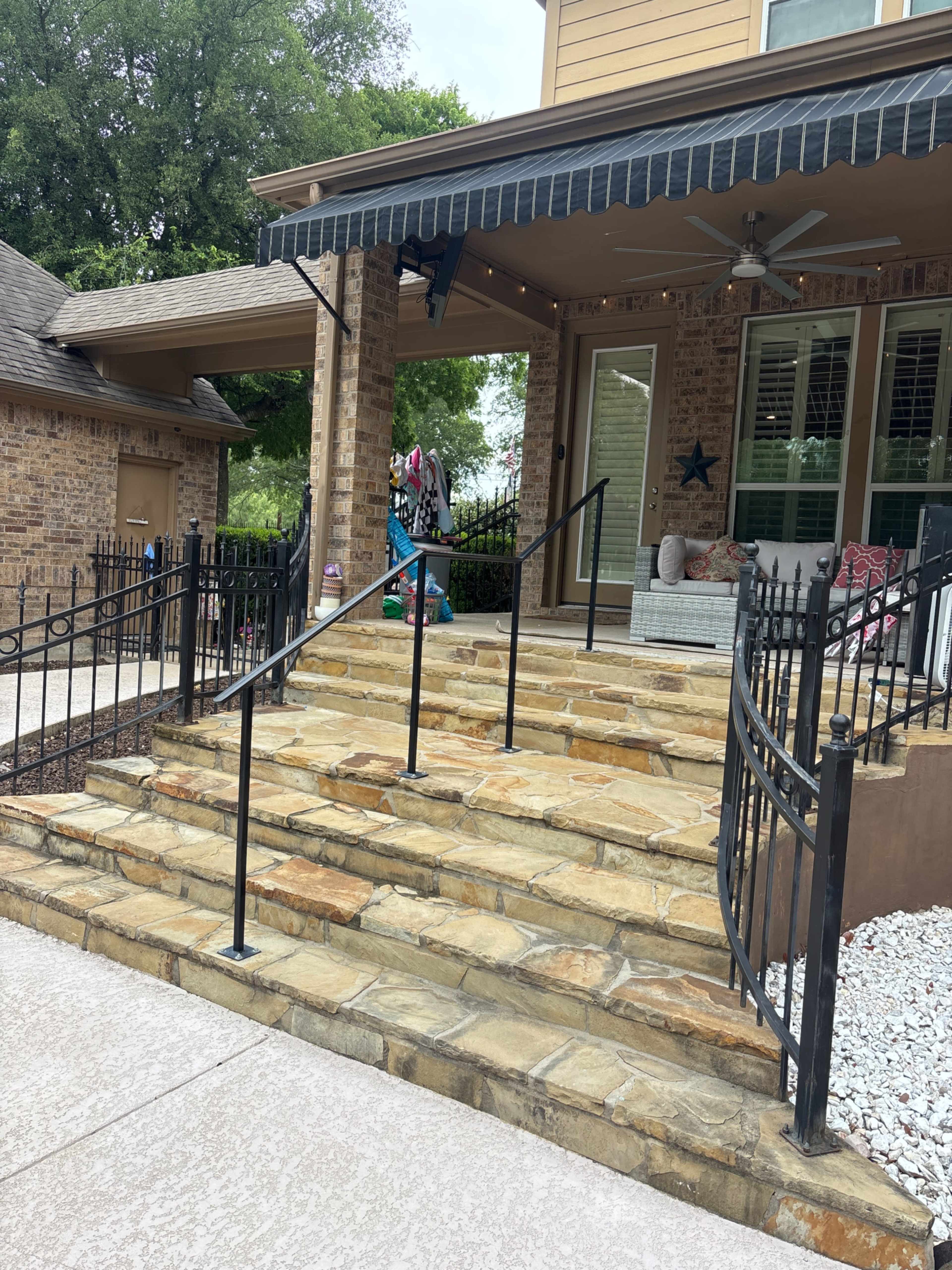 Beautiful pool with lots of amenities!! Image in Garden Ridge, Garden Ridge, TX