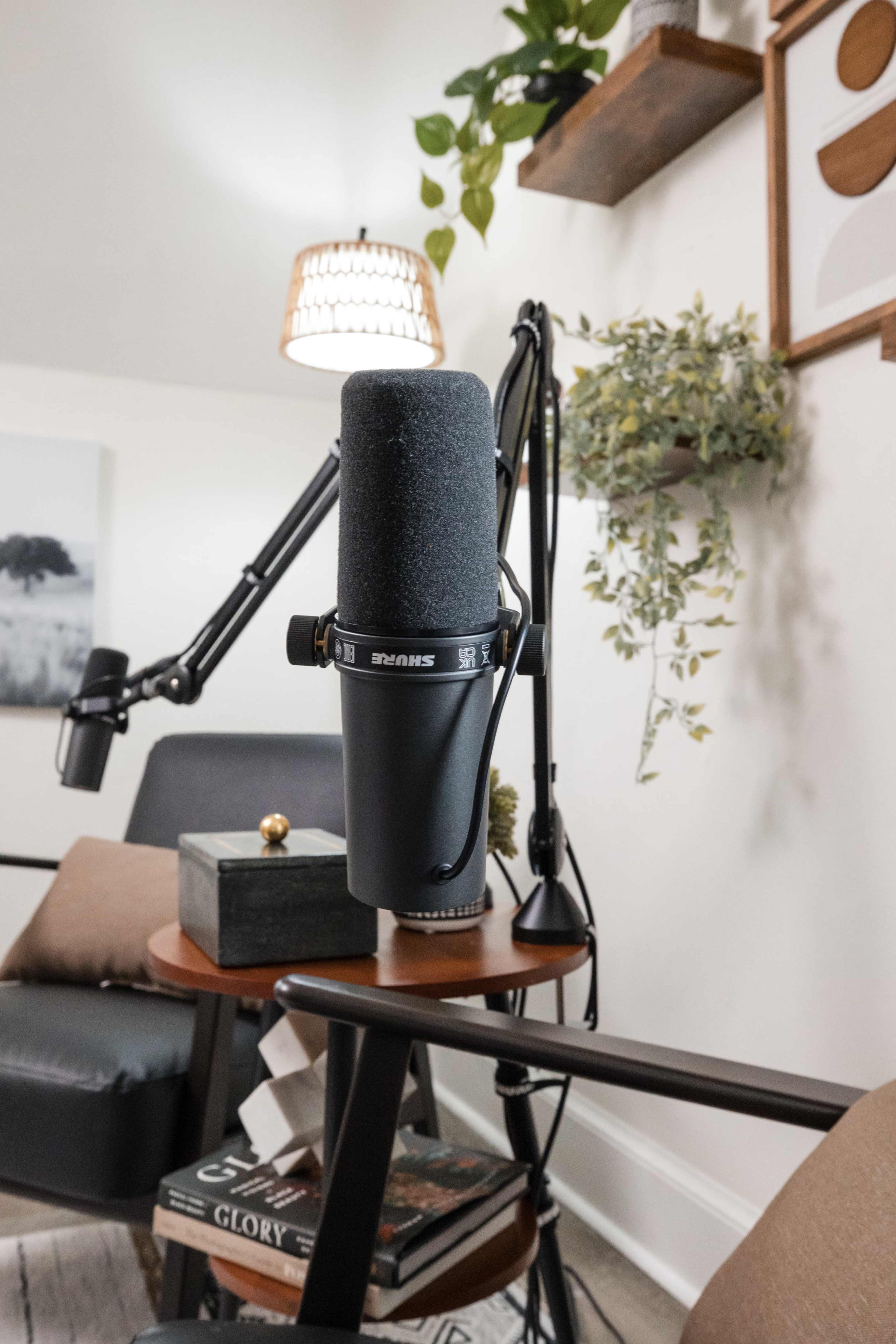 Modern Recording and Makeup Loft in Greenbrier Image in Indian River, Chesapeake, VA