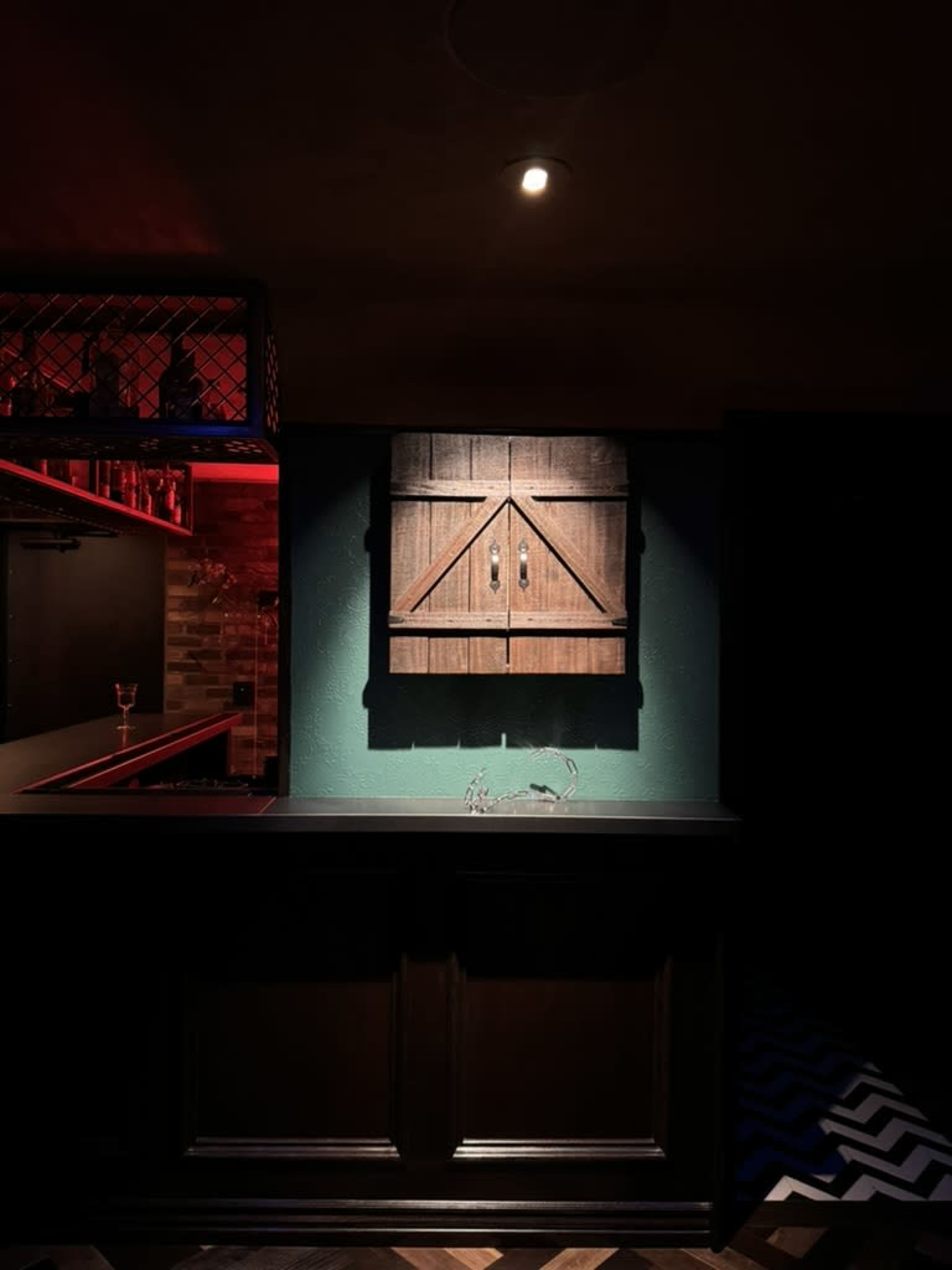Twin Peaks Inspired Bar, Media Room, Bordello Poker Lounge Image in Los Feliz, Los Angeles, CA