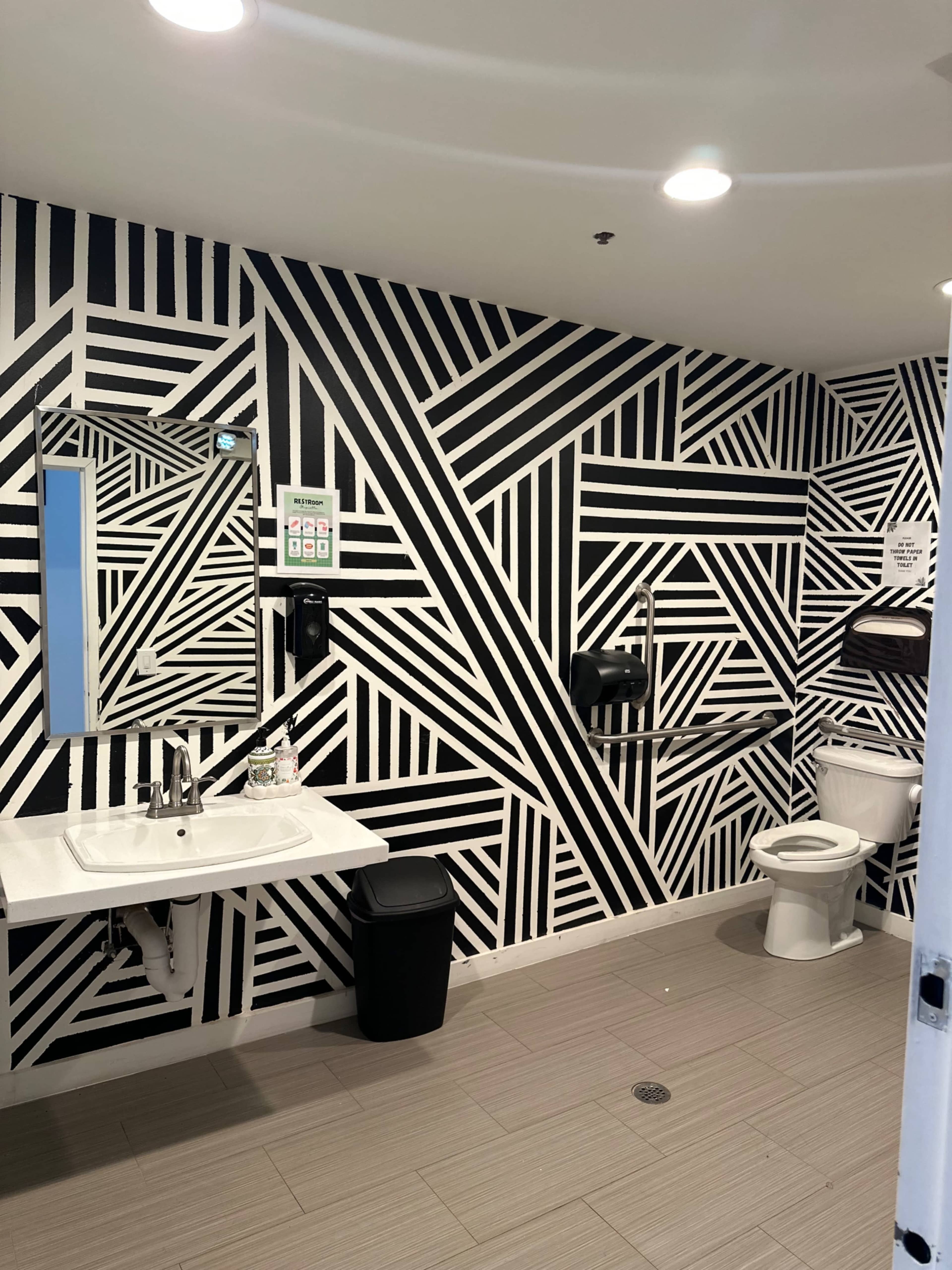 Versatile 1,000+ Sq Ft Studio with Stage – Perfect for Workshops, Beauty Events, and Celebrations. Image in Millburn, Millburn, NJ