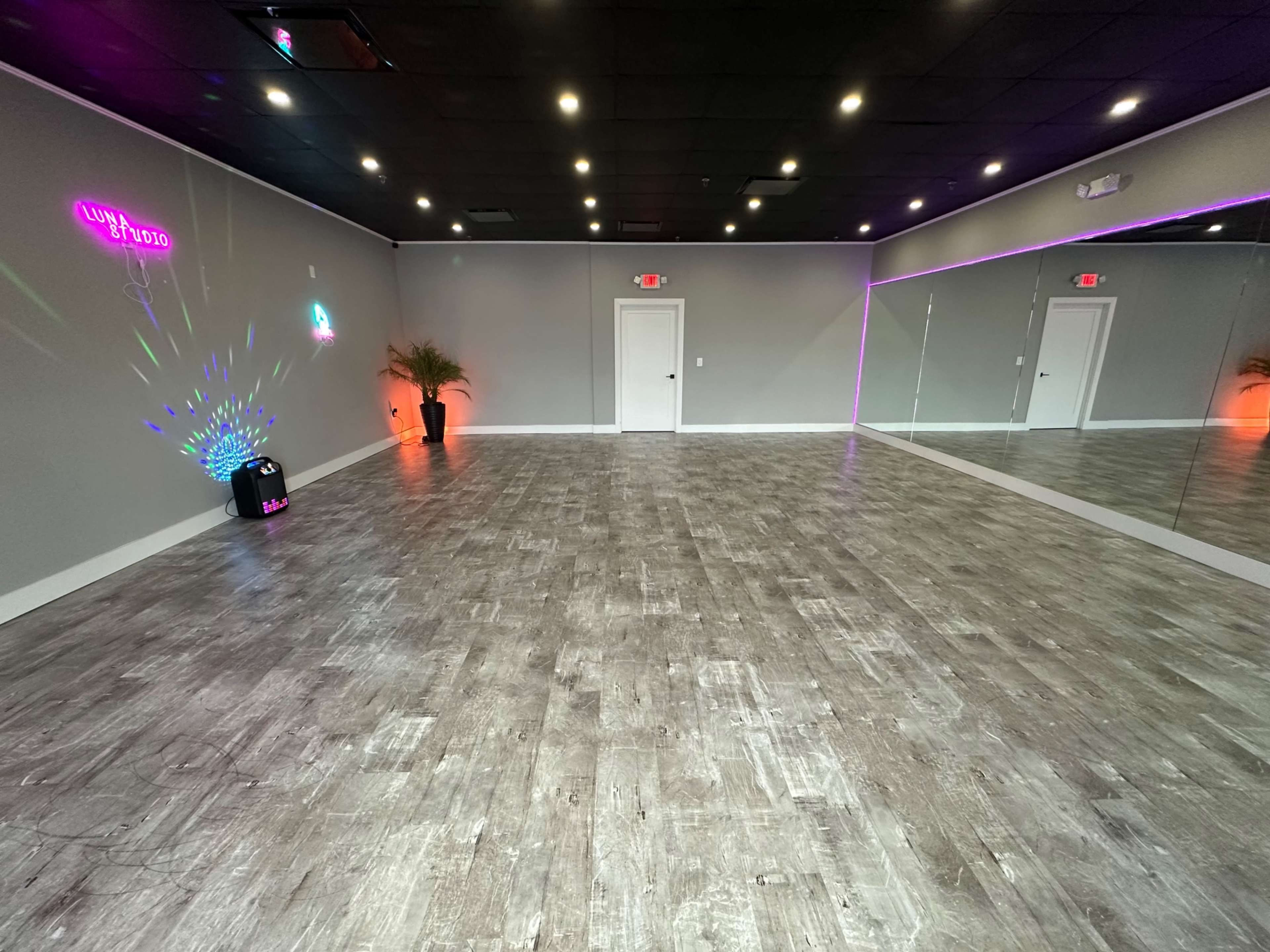 Matawan studio Image in Old Bridge, Matawan, NJ