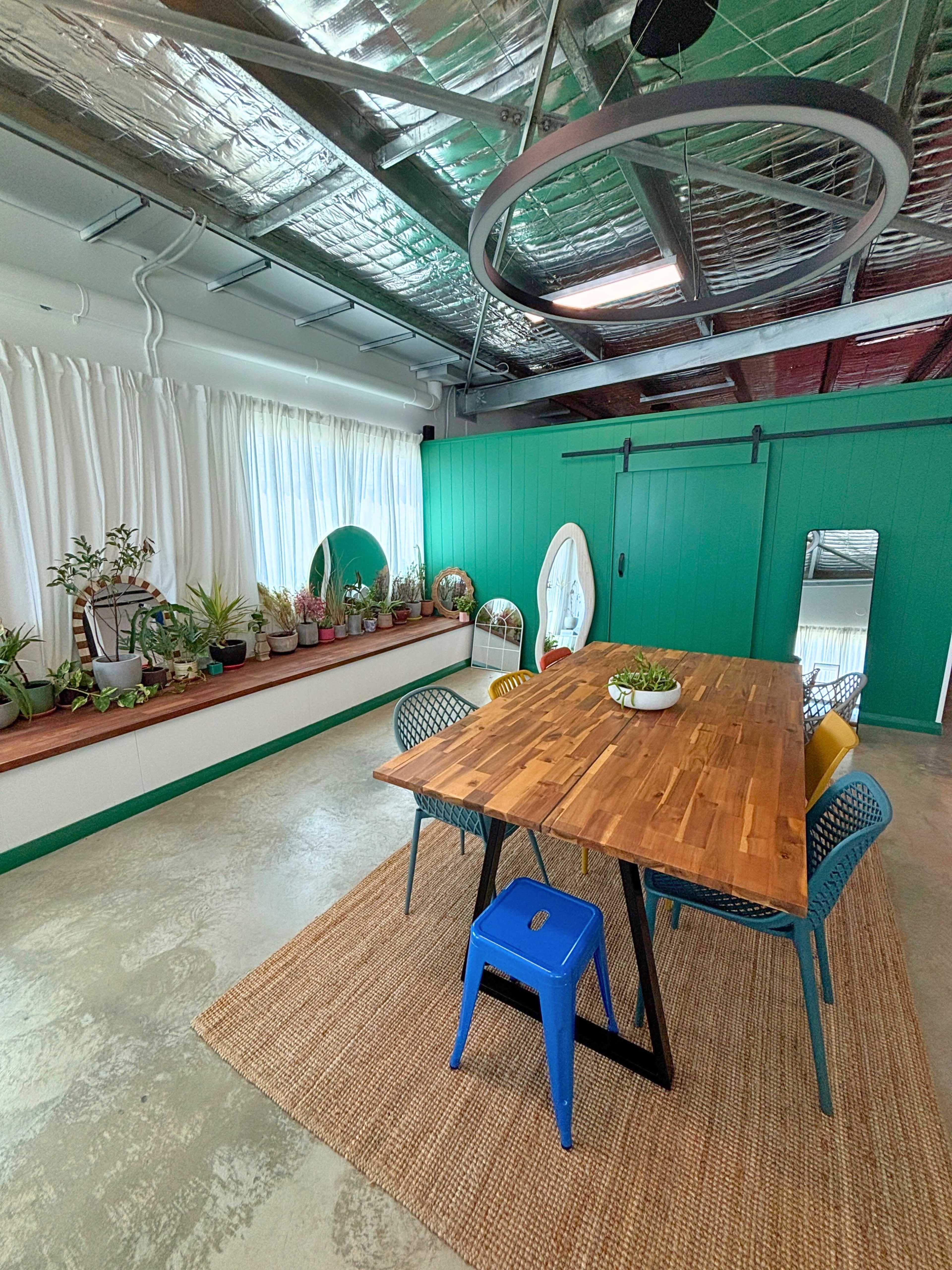 Cudan Studio Image in Kenwick, Kenwick, WA