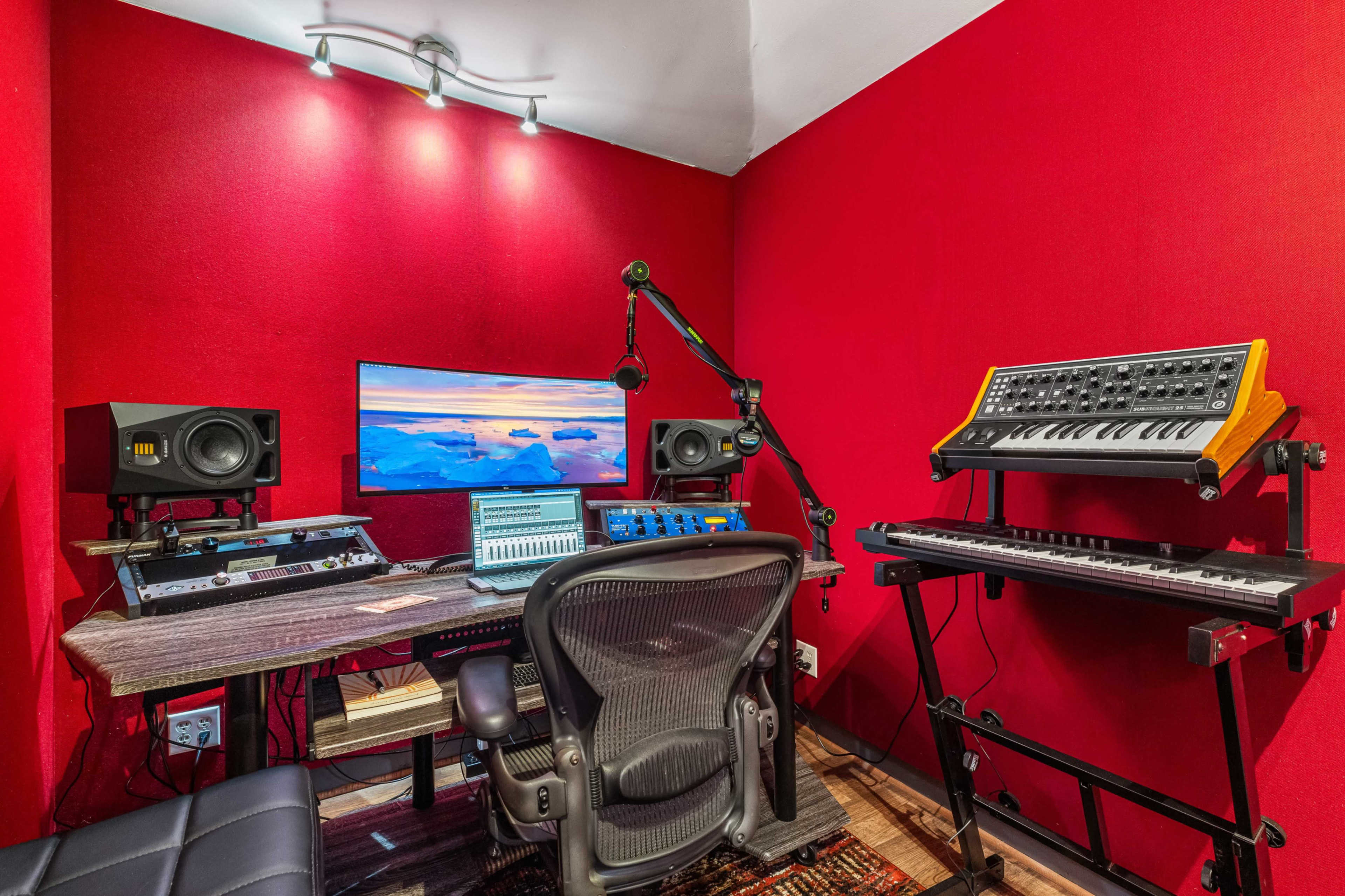 Downtown Culver Recording Studio Image in Palms, Los Angeles, CA