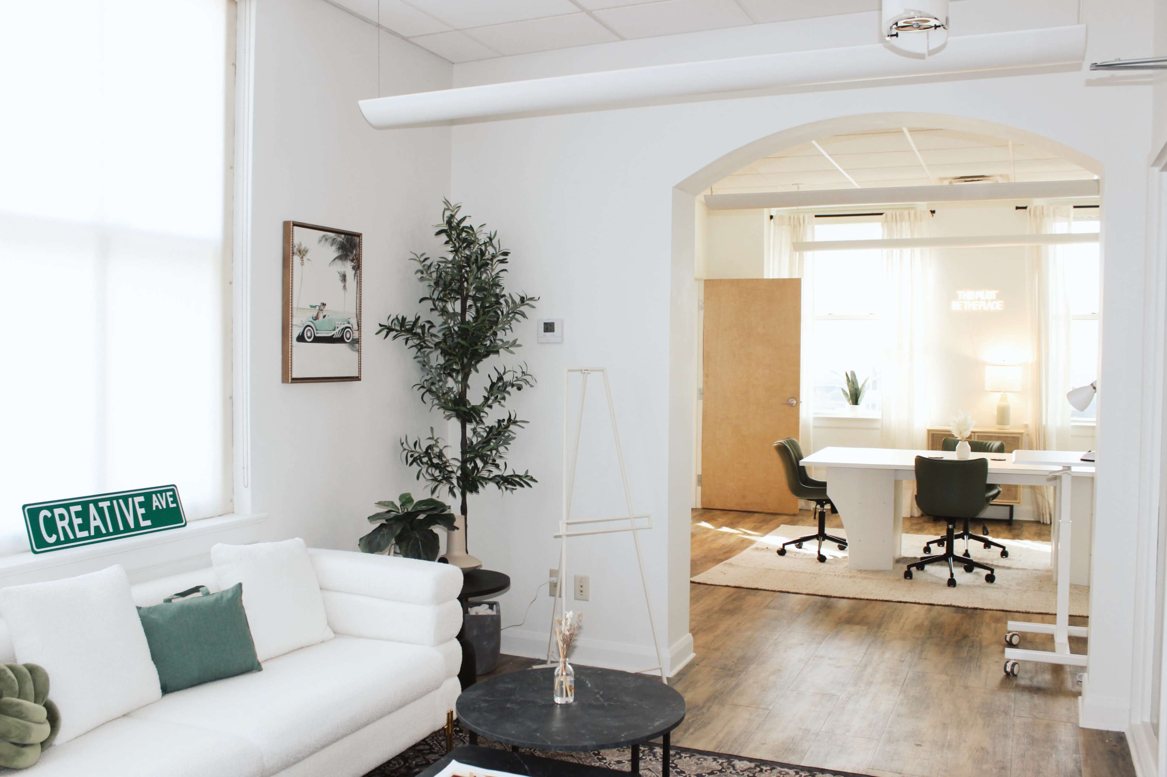 *NEW* Aesthetic Content Studio in Downtown Columbus with Skyline View Image in Downtown, Columbus, OH