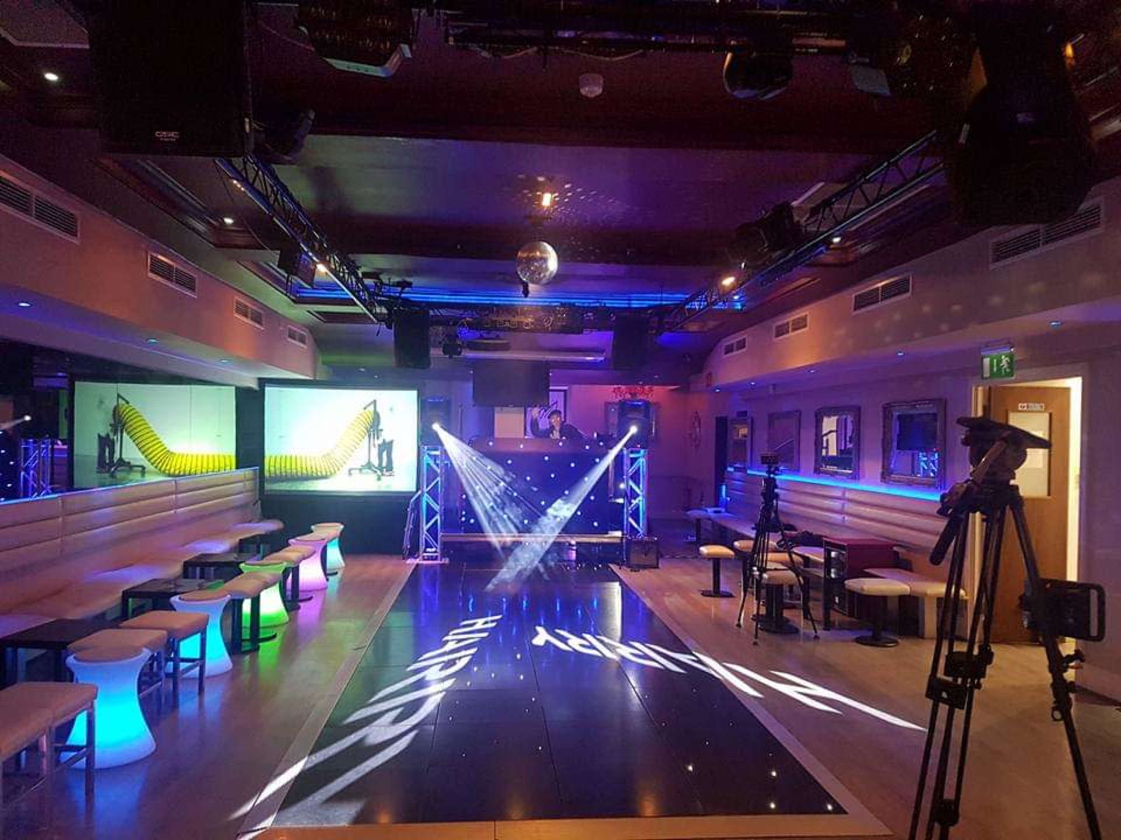 basement nightclub Image in Golders Green, london, ENG