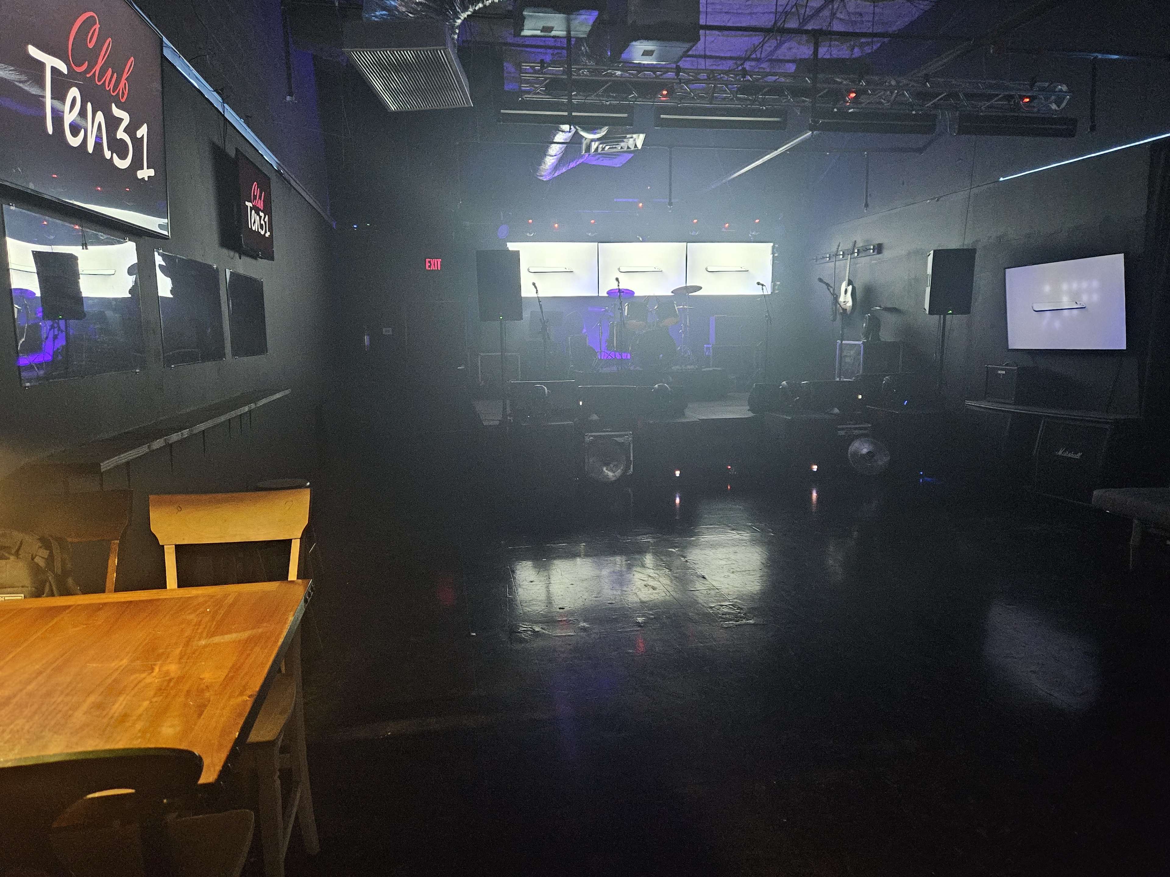 Unique space available for a variety of events including live music performances, meetings, adult game night, private parties, dancing, etc. Full sound system and light show. Image in Signal Butte Ranch, Apache junction, AZ