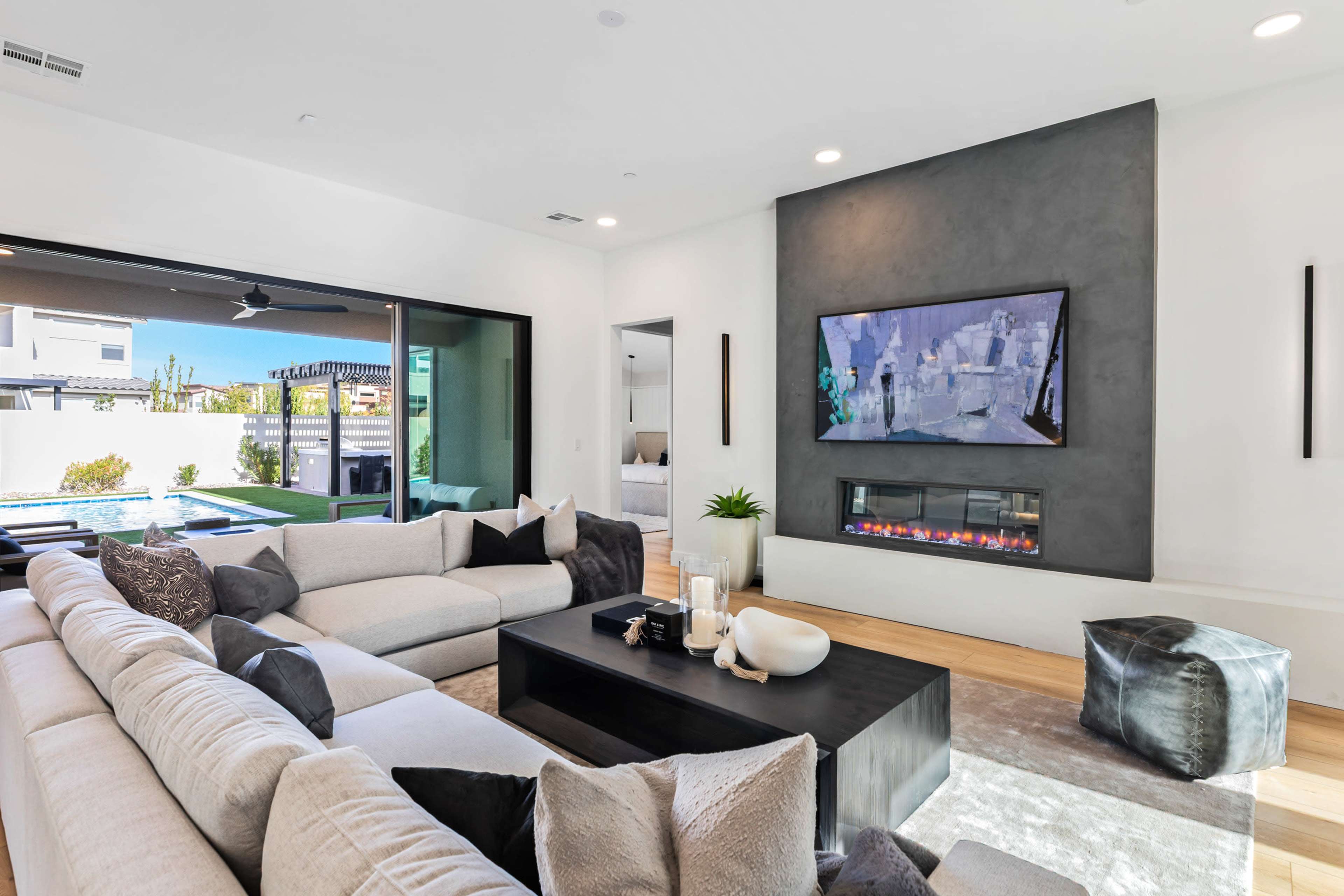 Casa Amara - Designer Home w/ Resort Pool, Spa, & Outdoor Lounge, las ...