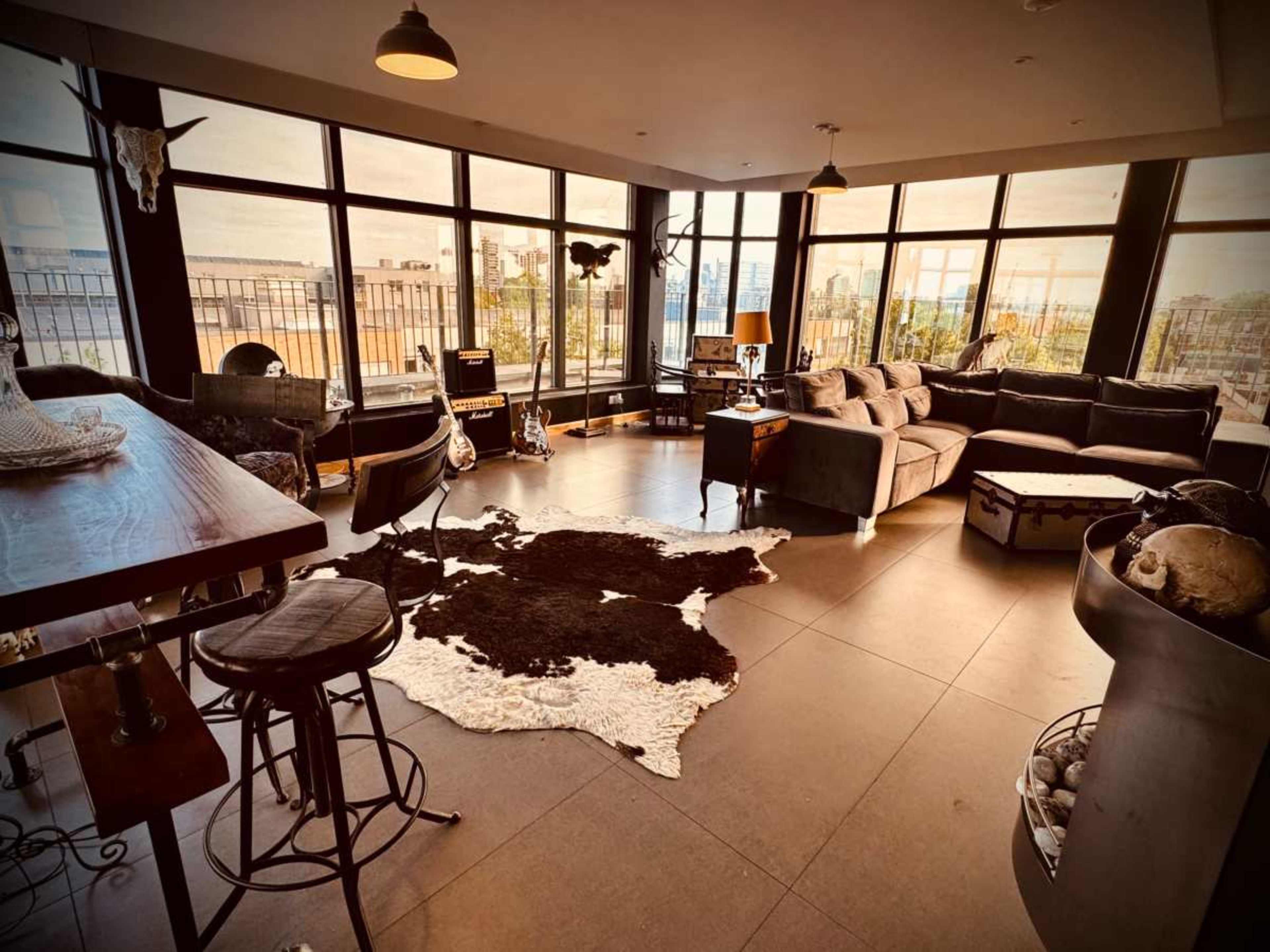 Hot tub penthouse Image in Camberwell, London, ENG