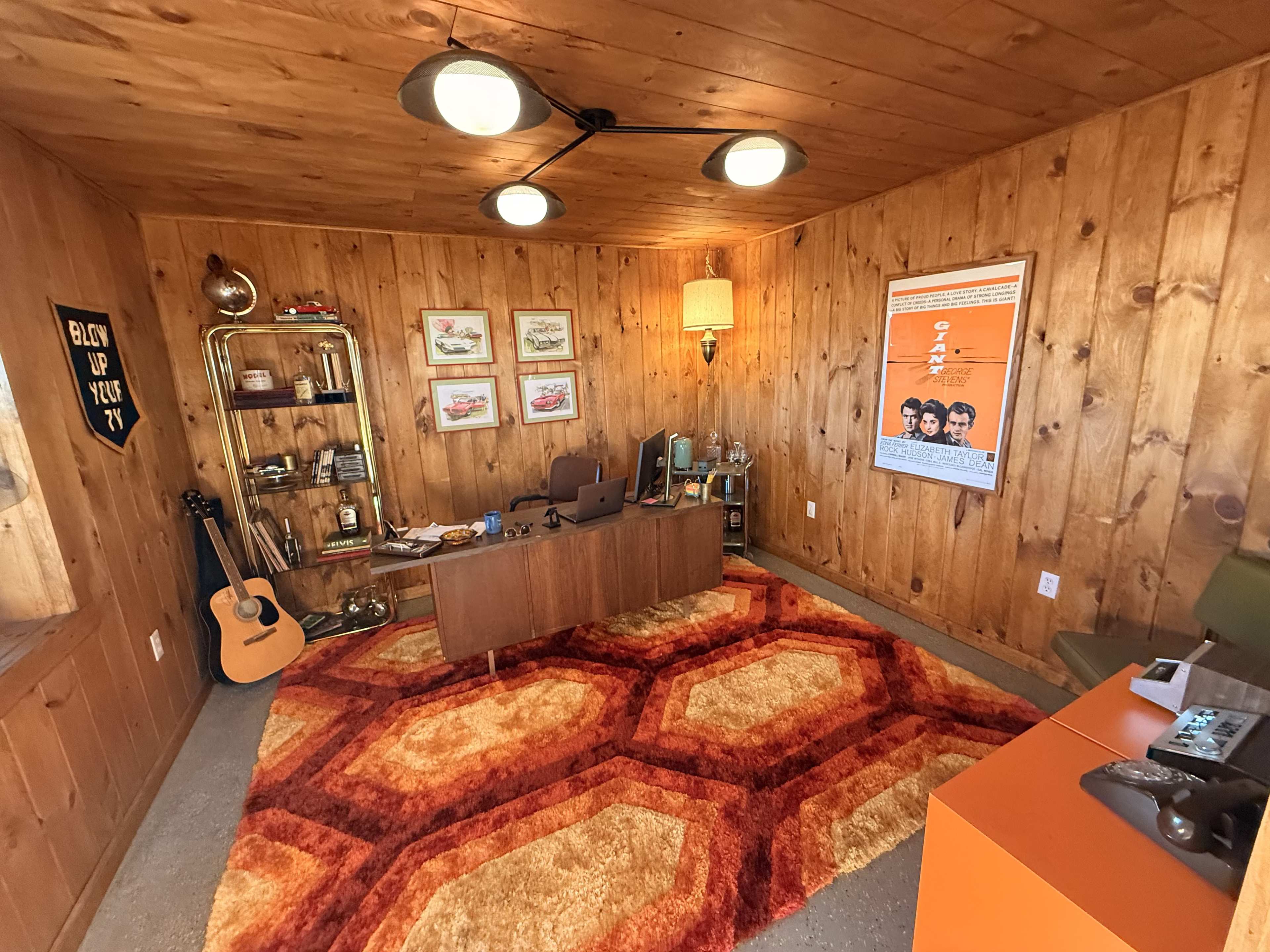 Classic Car Garage and Retro Office Image in Hendersonville, Hendersonville, TN