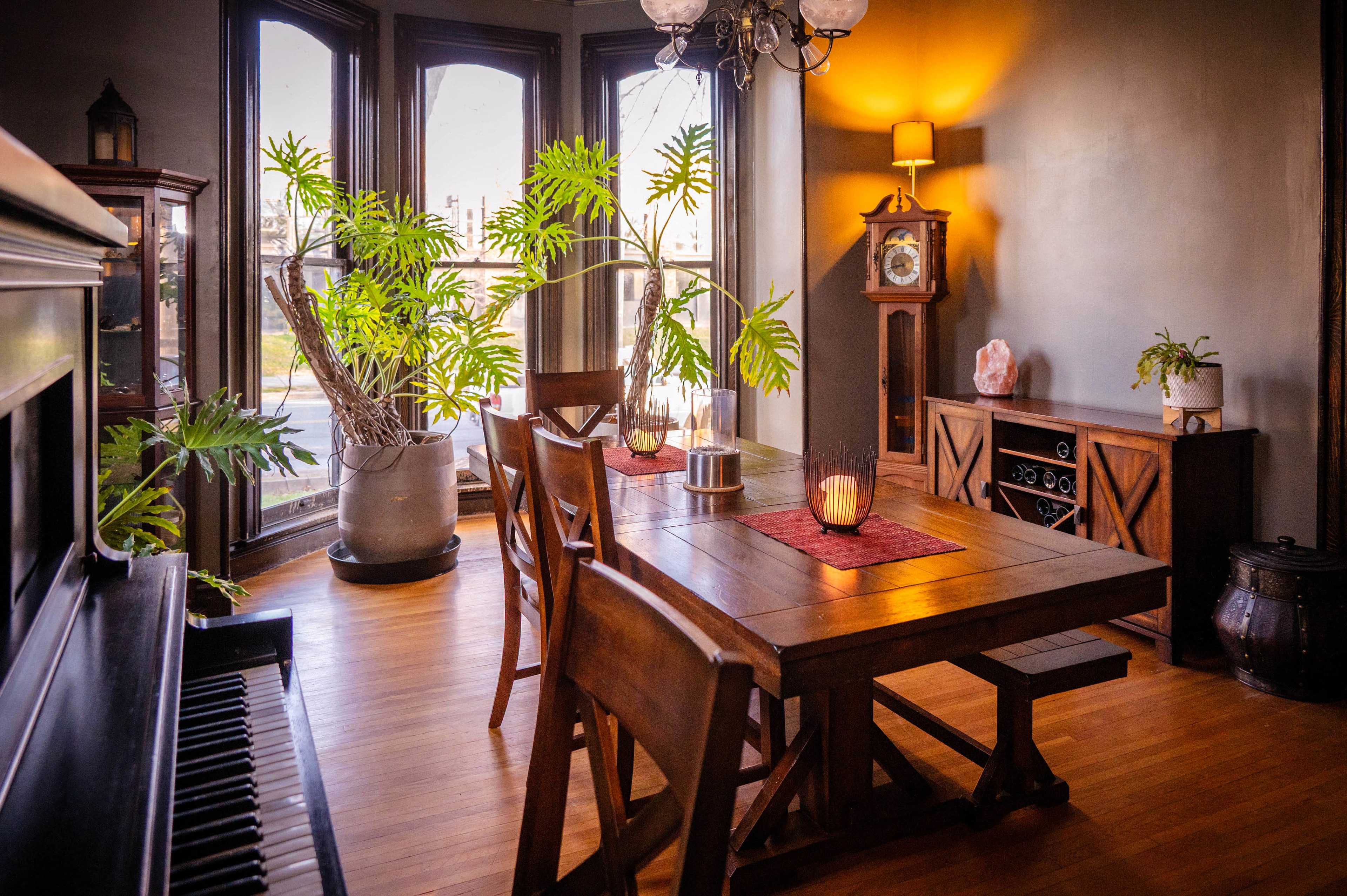 Haunted Victorian with Recording Studio Image in East Nashville, Nashville, TN