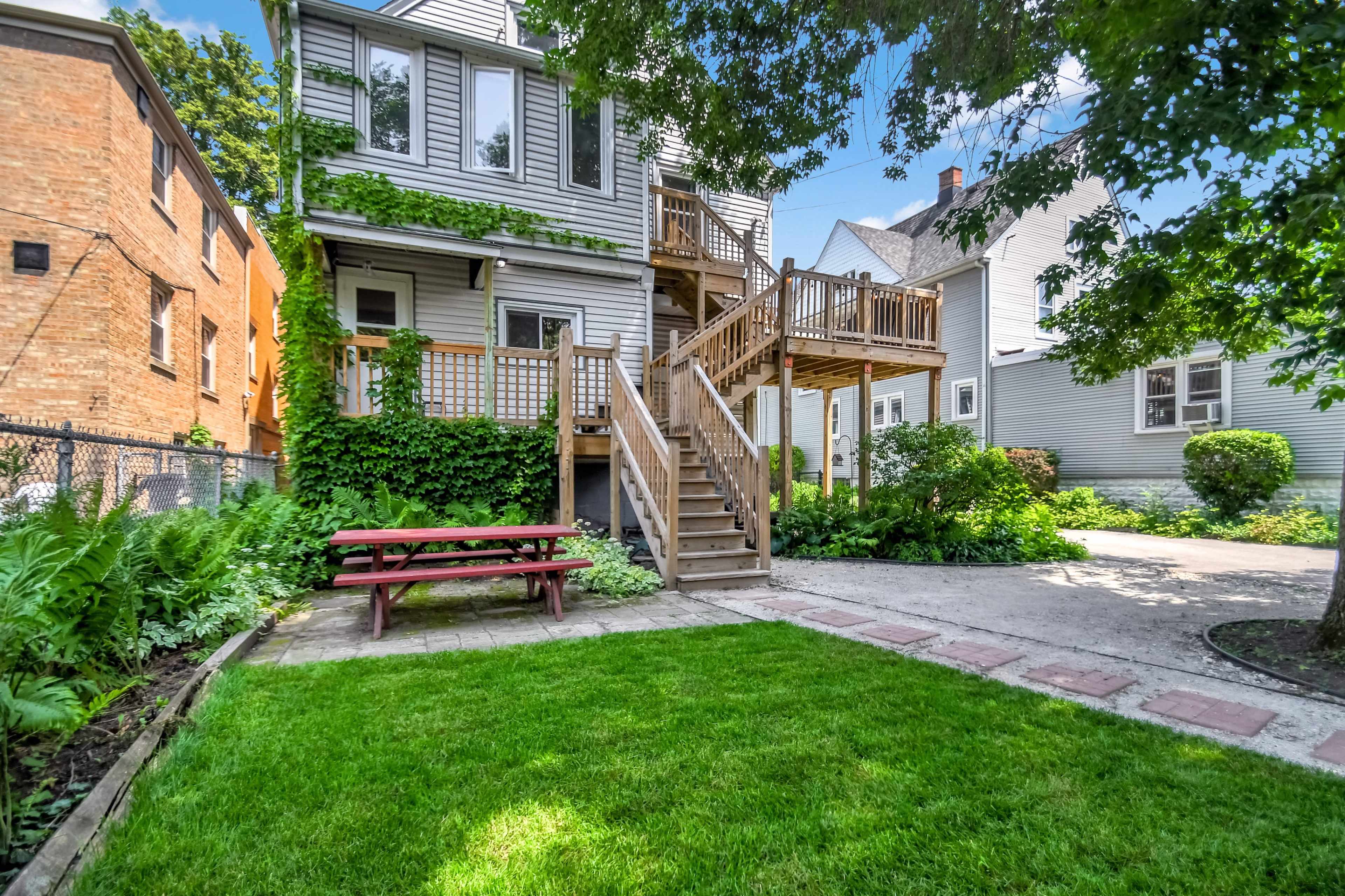 Historic 1893 home in Berwyn, 3000 sq ft., authentic Victorian, Edwardian, MCM, Vintage design Image in Berwyn Township, Berwyn, IL