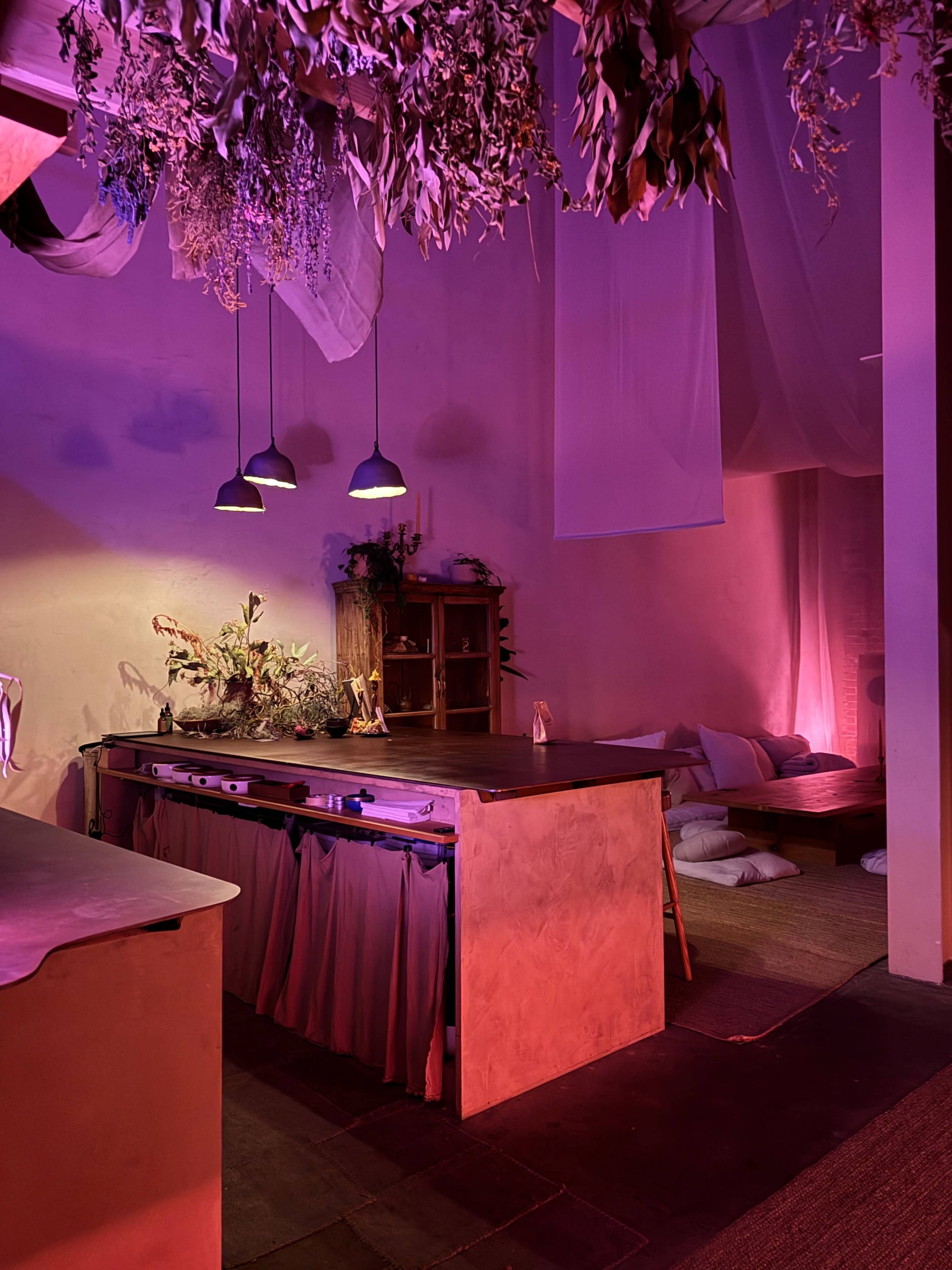 Arts District Tea Lounge Image in Central LA, Los Angeles, CA