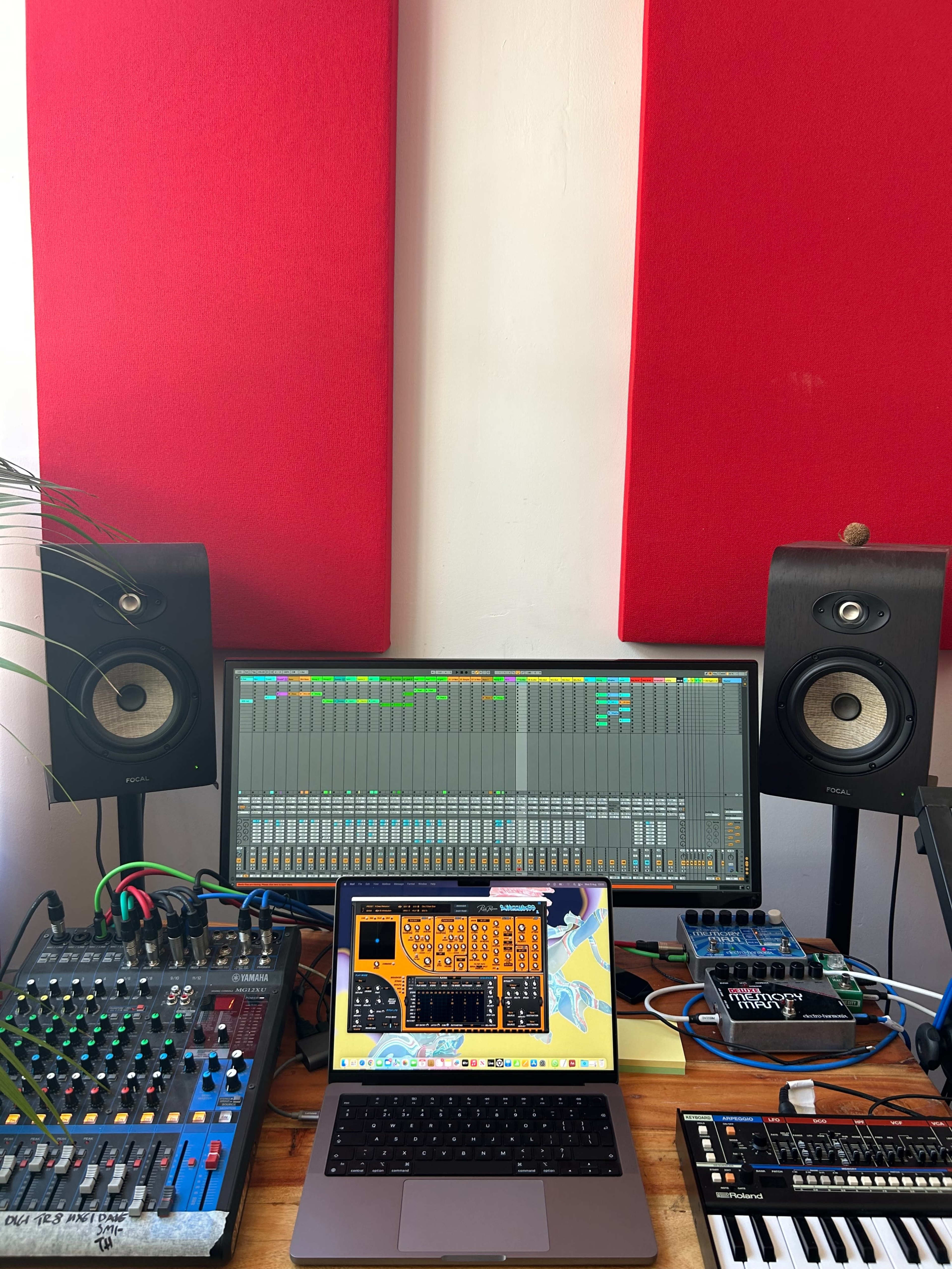 State of the art Music Production Studio with great light in the heart of East London Image in Hackney, Hackney, ENG