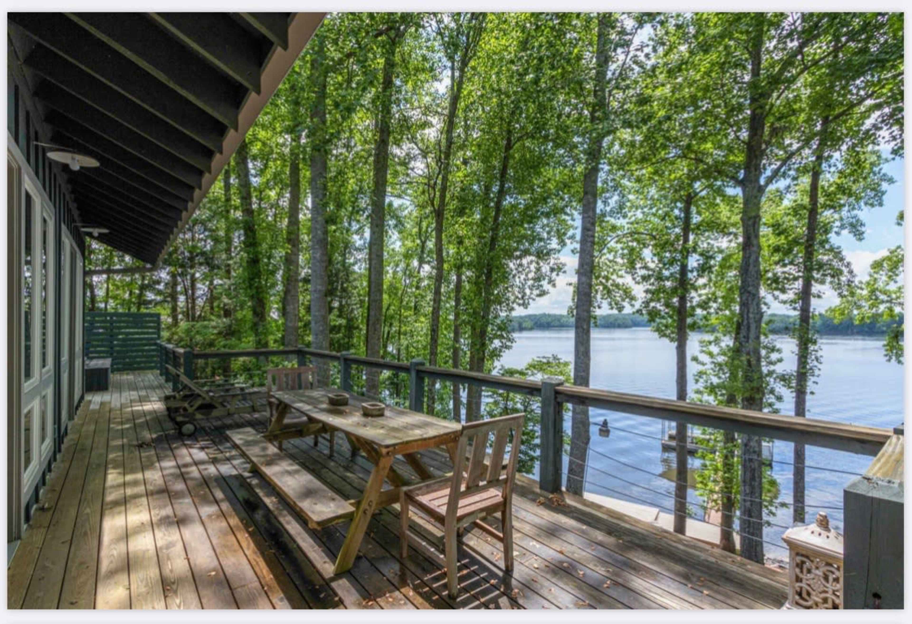 Lakeside Retreat on Tim’s Ford Lake near Nashville Image in , Winchester, TN