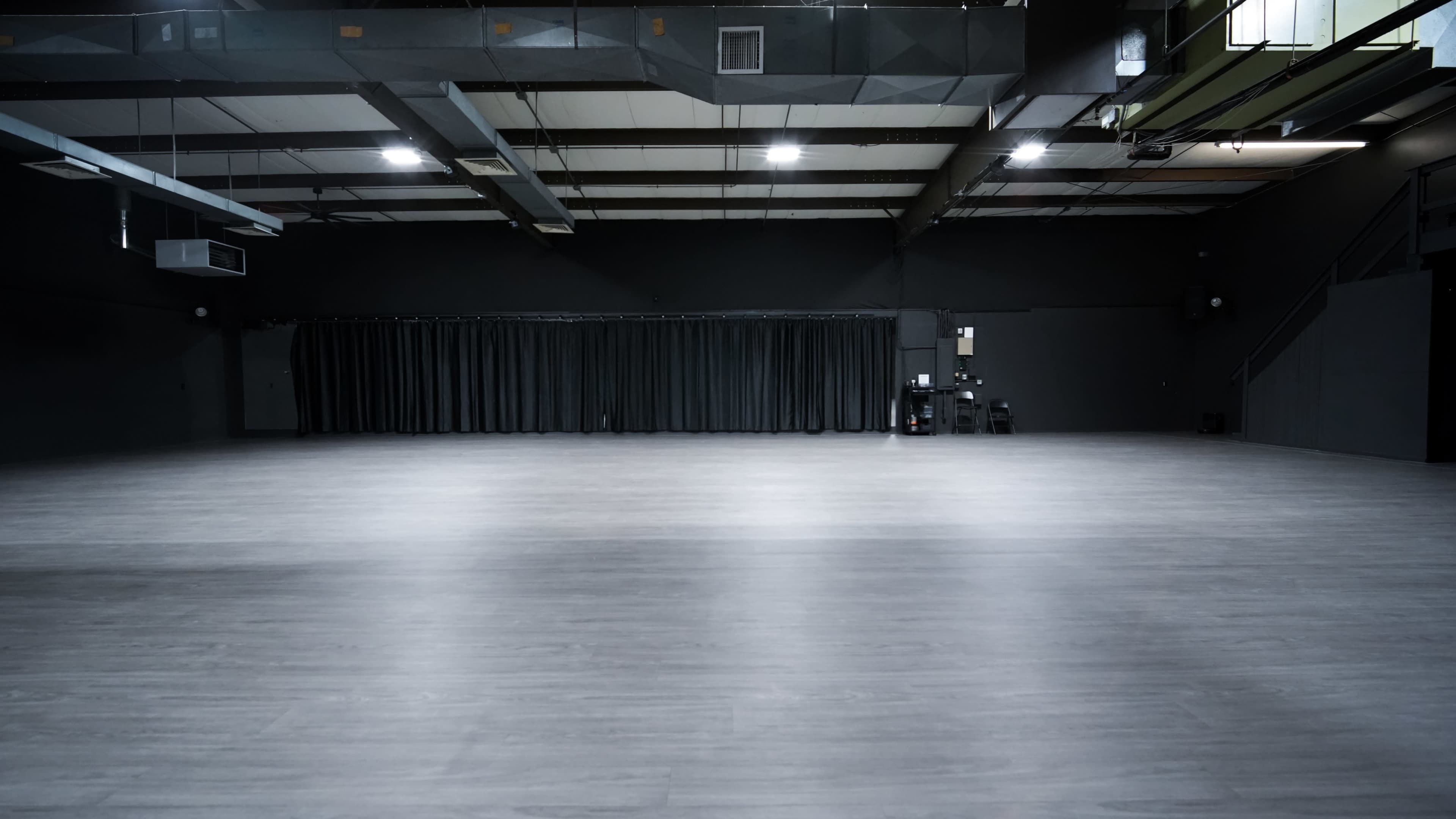 Large Dance Studio with Mirrors - DANCE/FITNESS REHEARSALS & CLASSES Image in Pawtucket, Pawtucket, RI