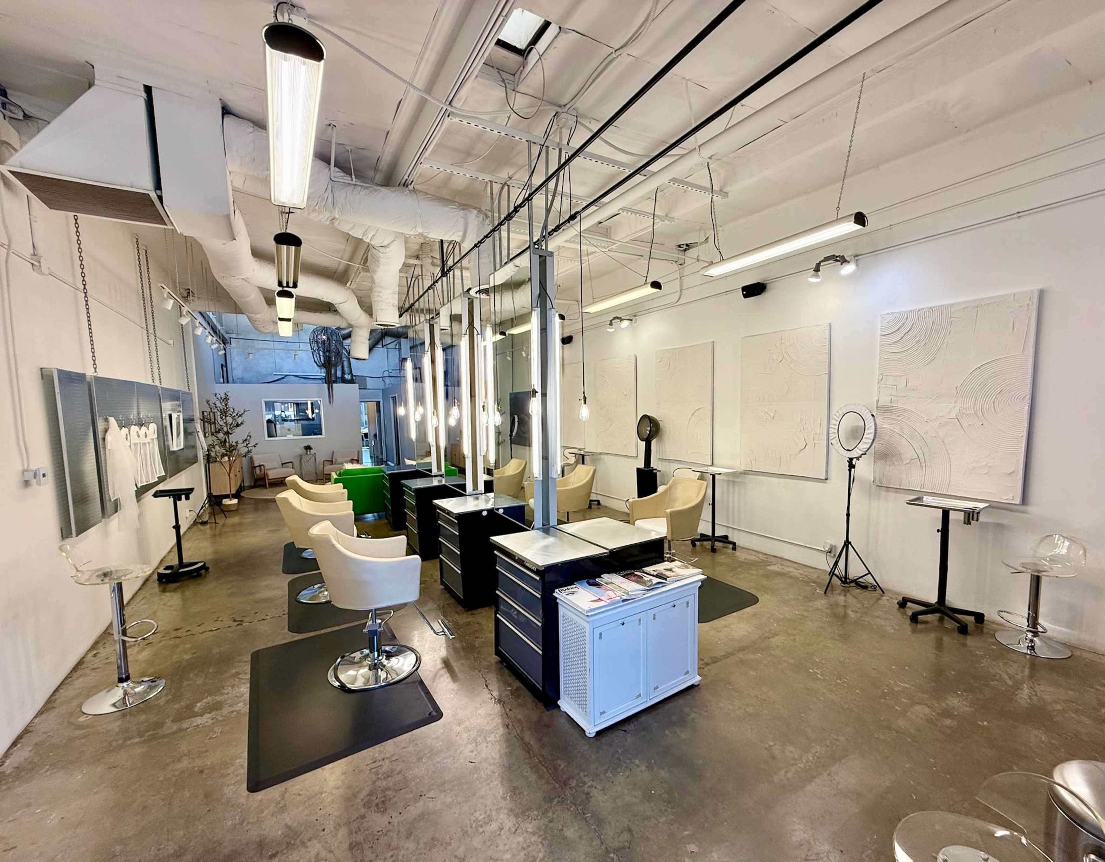 Industrial Beautiful Warehouse- Unique and Adaptable for all uses! Image in Costa Mesa, Costa Mesa, CA