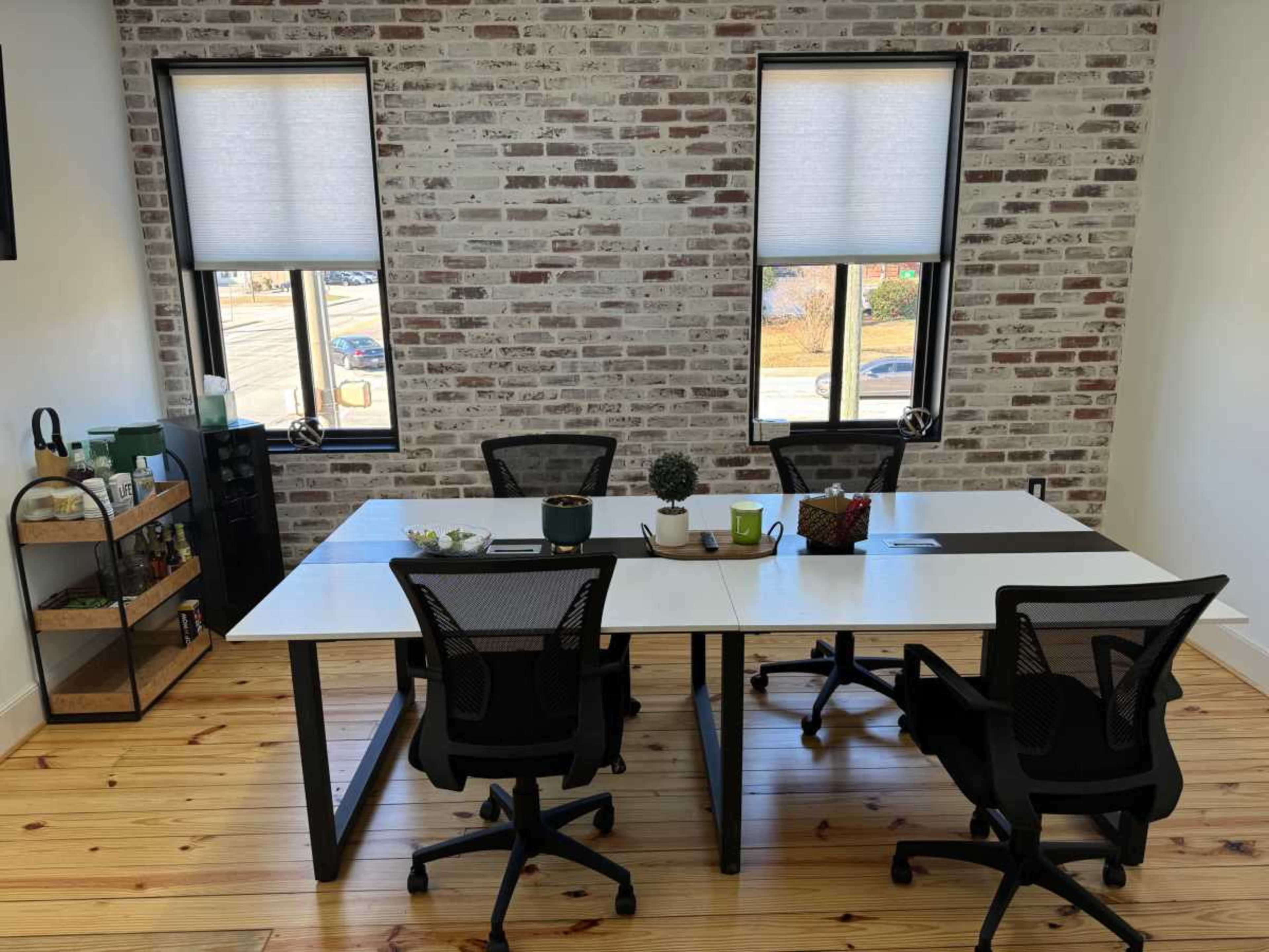 Office Space in West Columbia, SC Image in West Columbia, West Columbia, SC