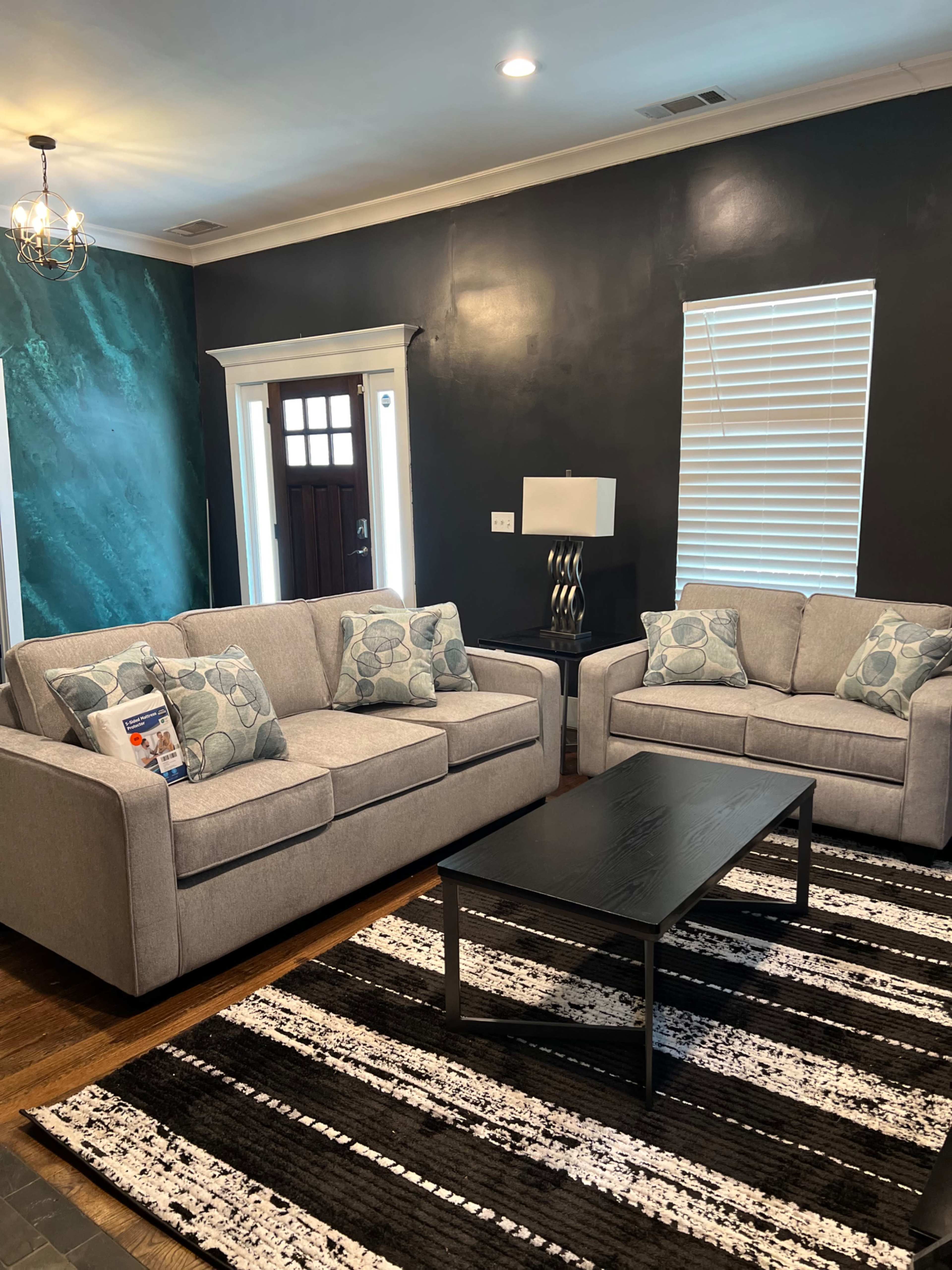 Charming 3/2 minutes from downtown and all of Atlanta attractions Image in West End, Atlanta, GA