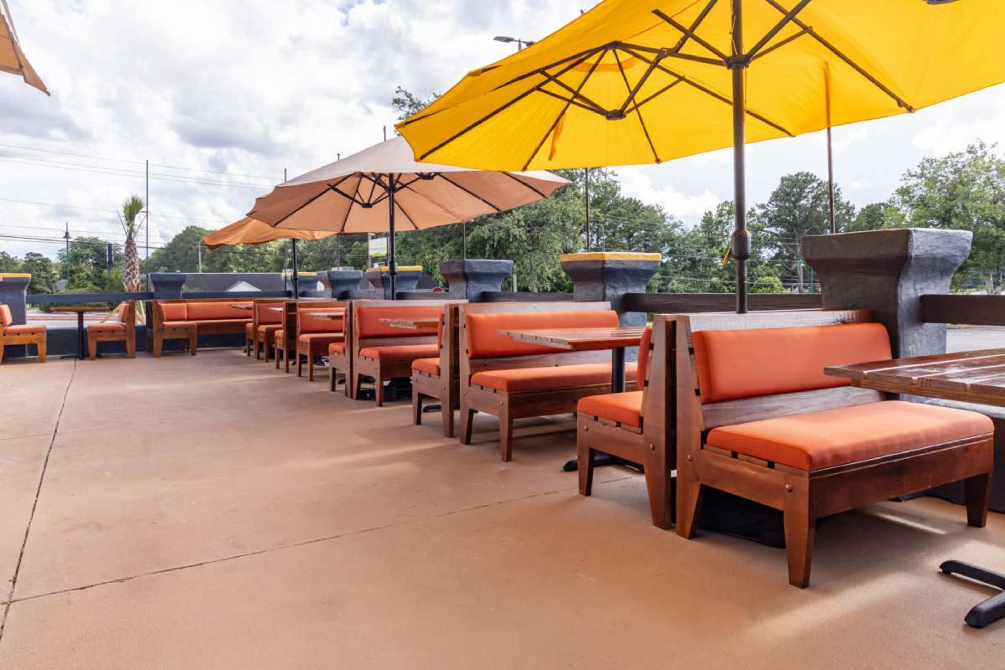 Full Outside Patio of Traditions Global Cuisine Image in Morrow, Morrow, GA