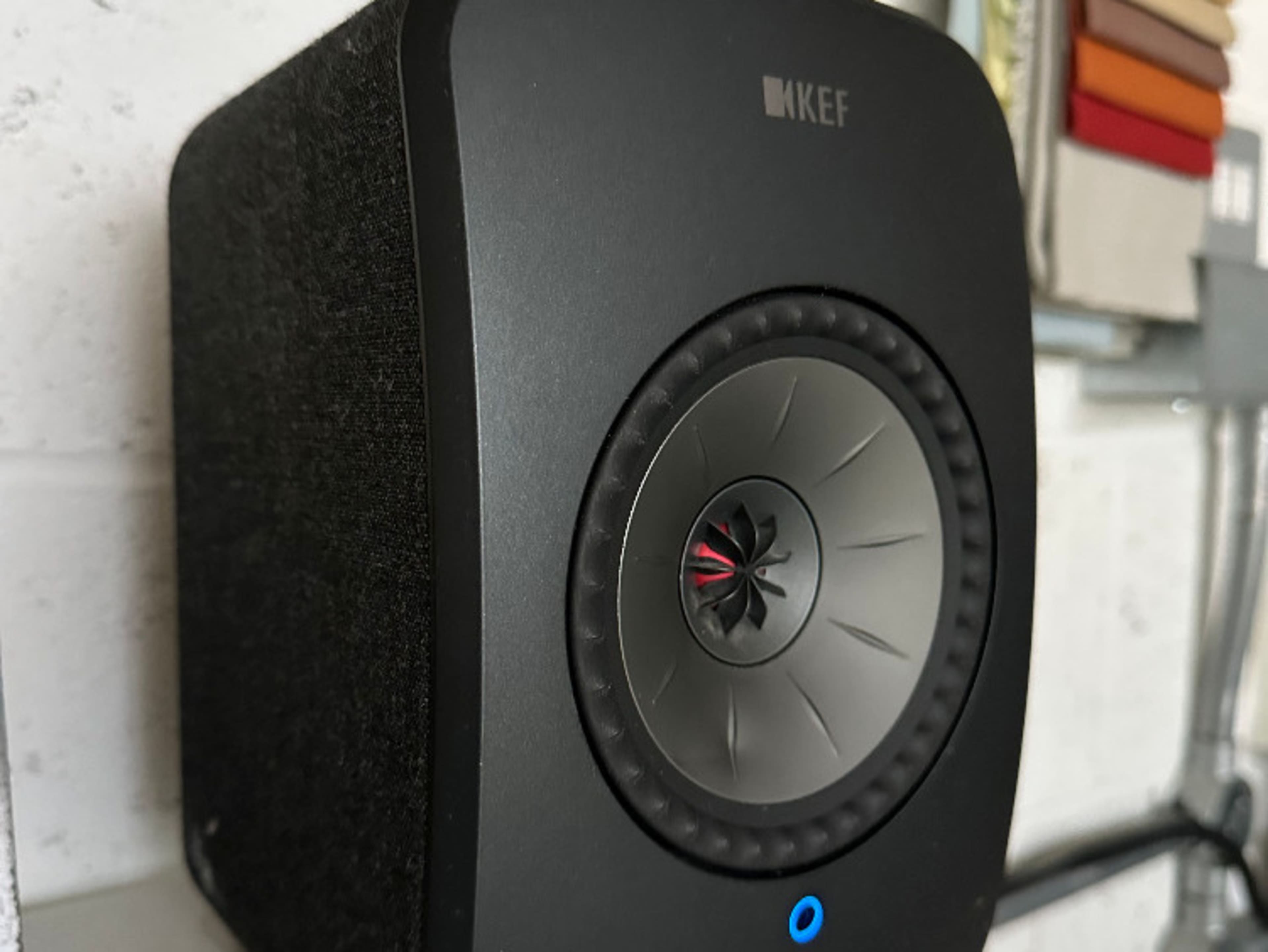 Speakers /  internet