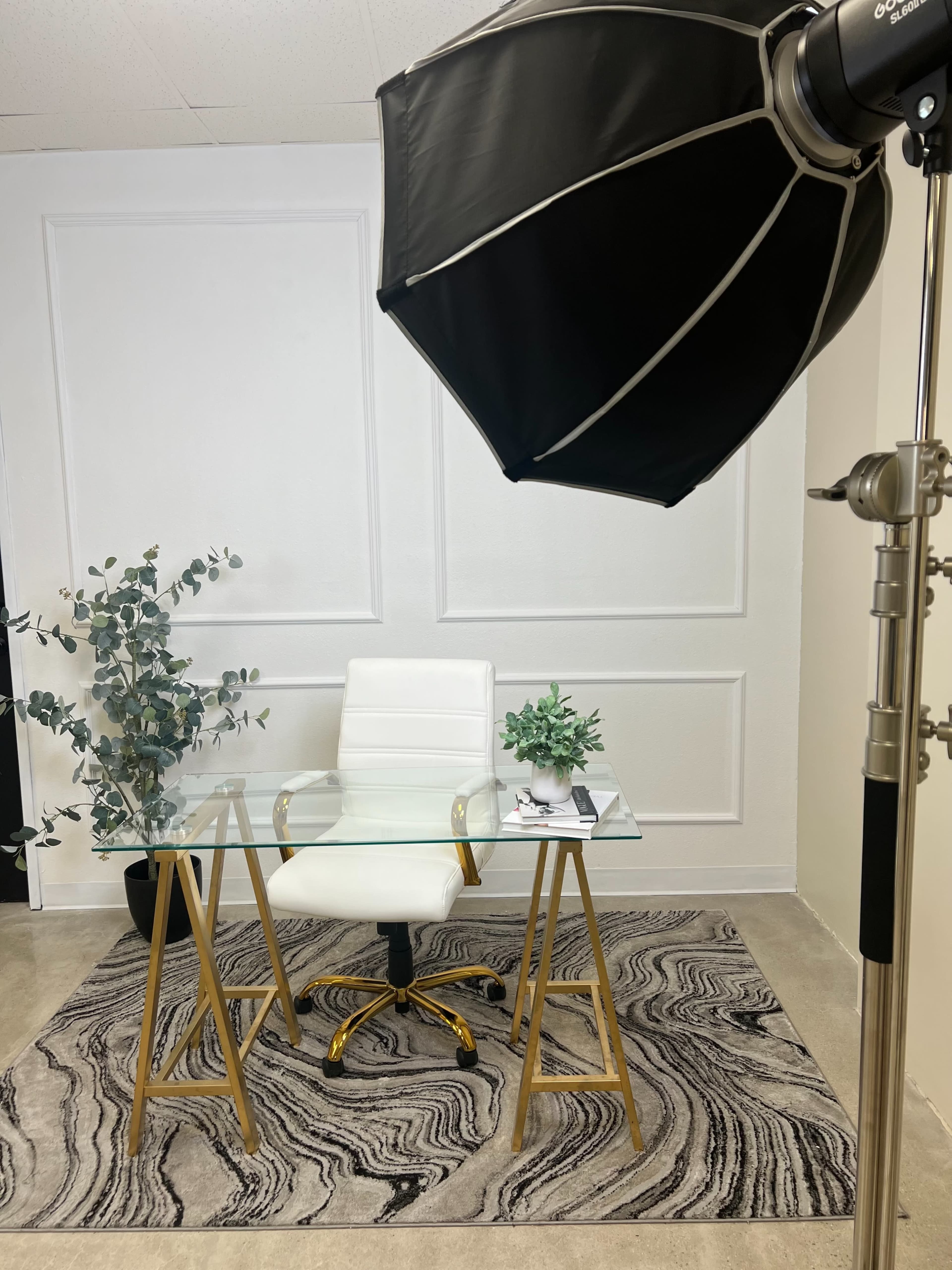 Studio 39 A Creative Space for Content Creation & Photography Image in Ontario, Ontario, CA