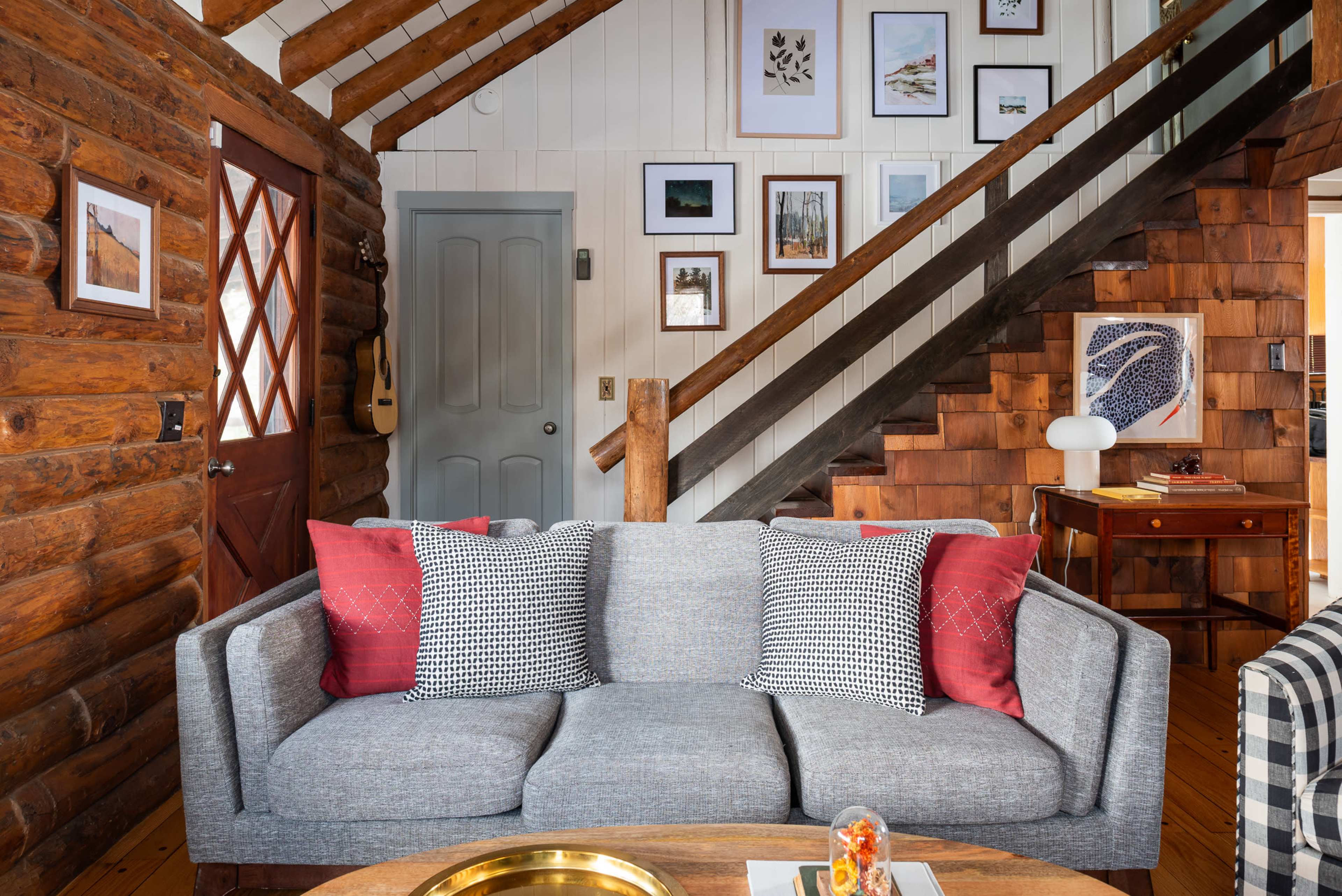 Stunning Log Cabin Located in Ohio Farmland Image in Worthington Township, Butler, OH