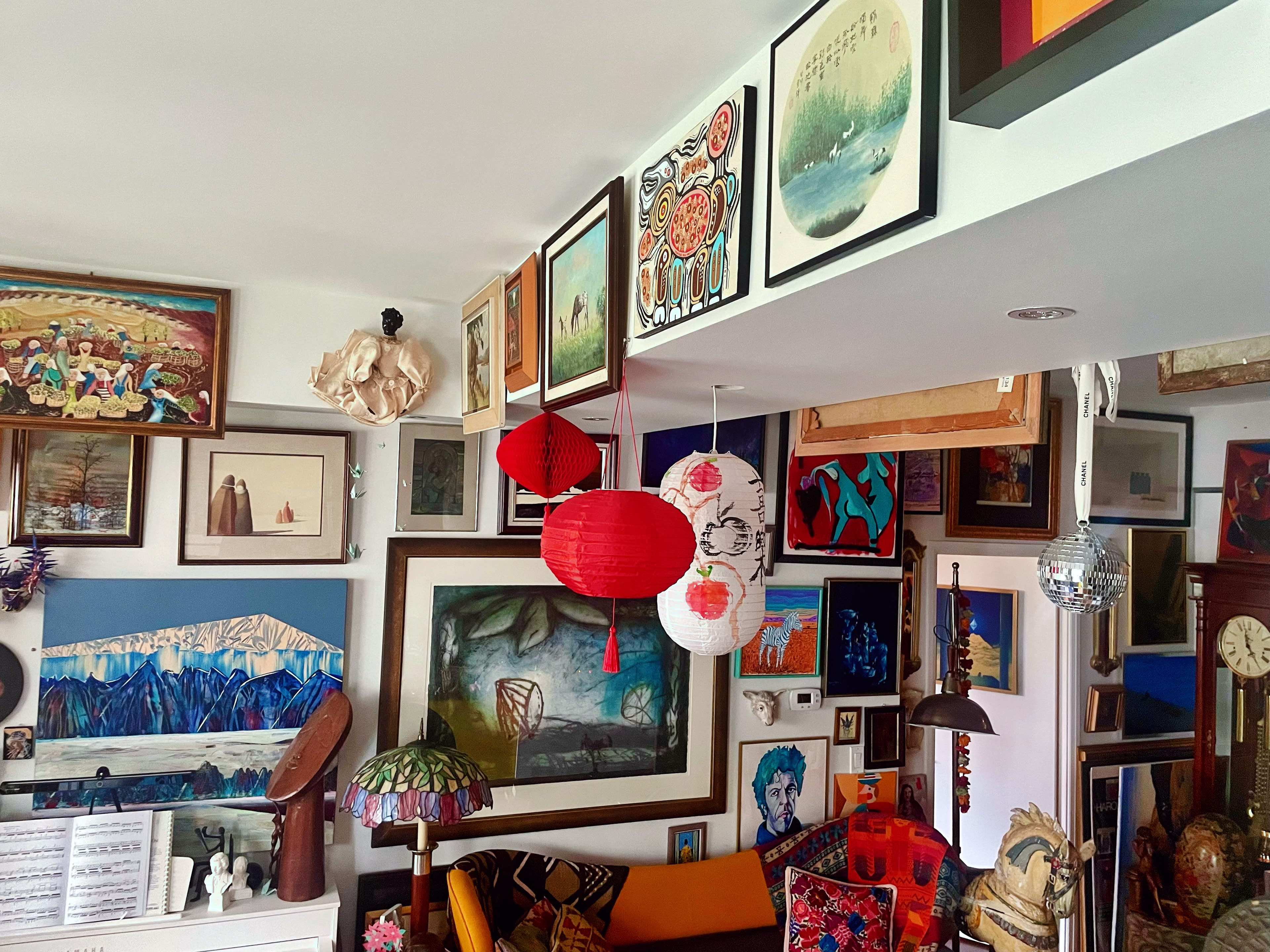 Art-Filled Urban Sanctuary in Historic Cabbagetown Image in Downtown Toronto, Toronto, ON