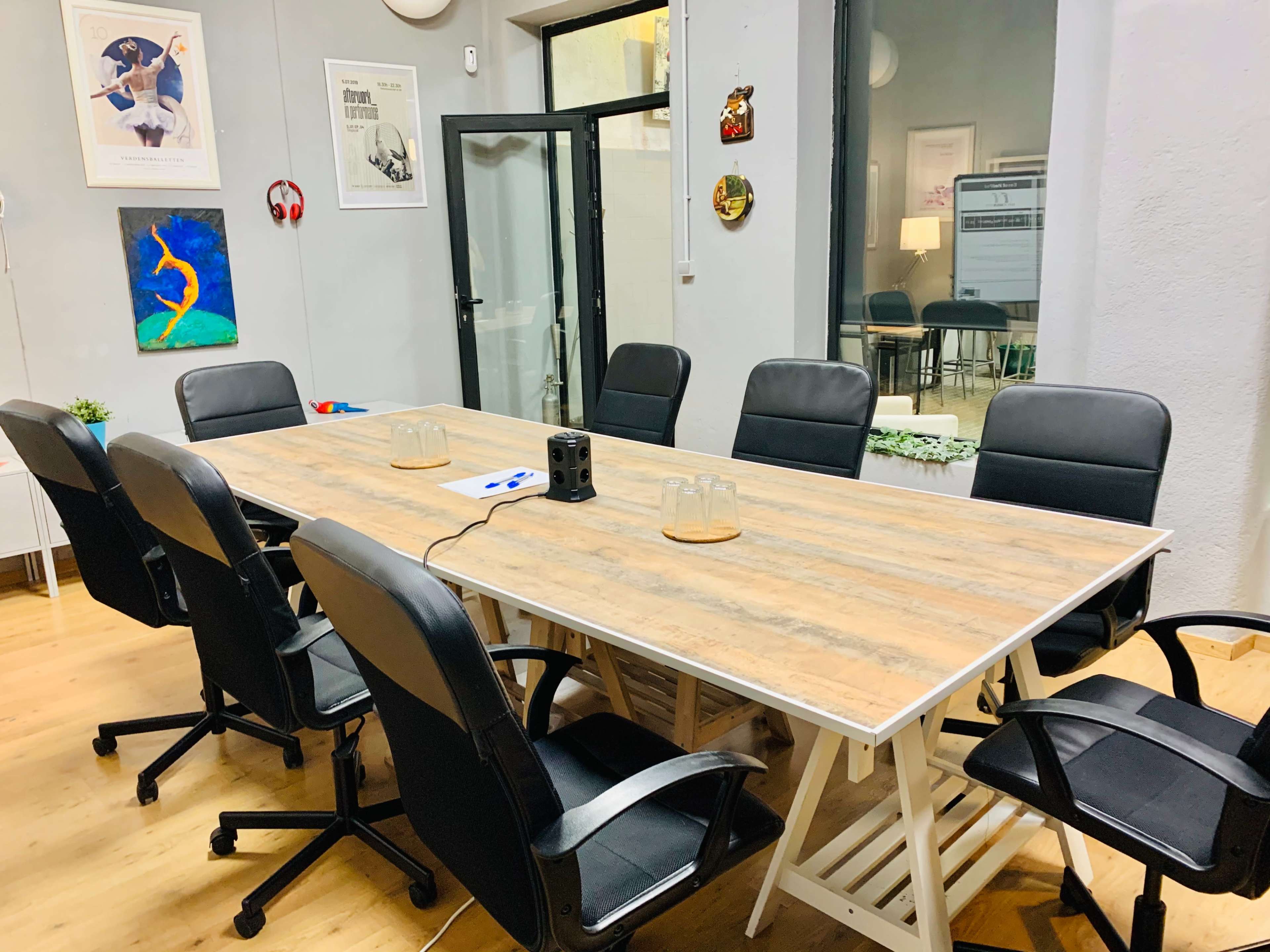 Un Espacio de Coworking Creativo en Montjuic Image in El Poble-sec, Barcelona, B