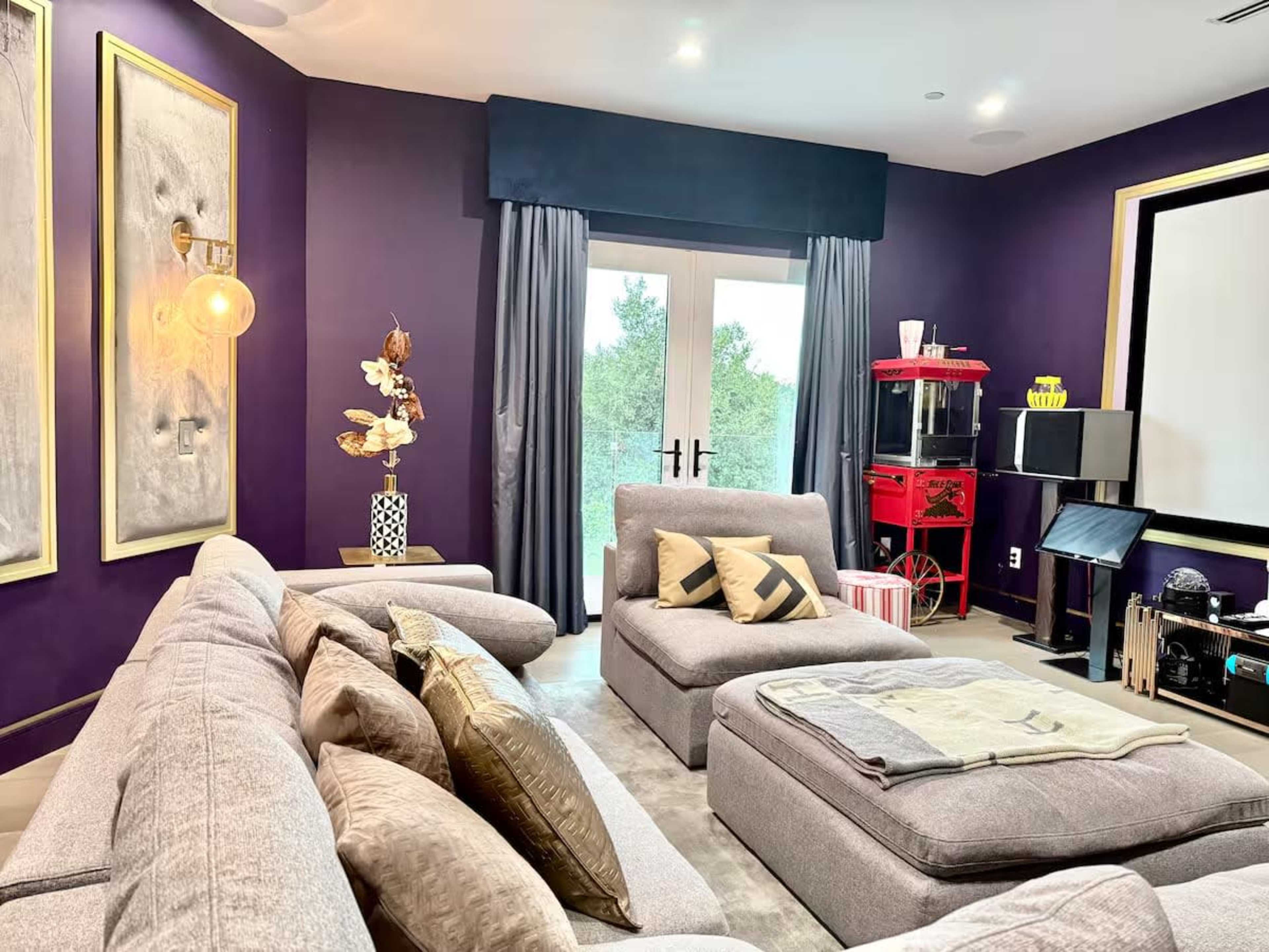 Pasadena Pavilion for Elevated Living Image in , Pasadena, CA