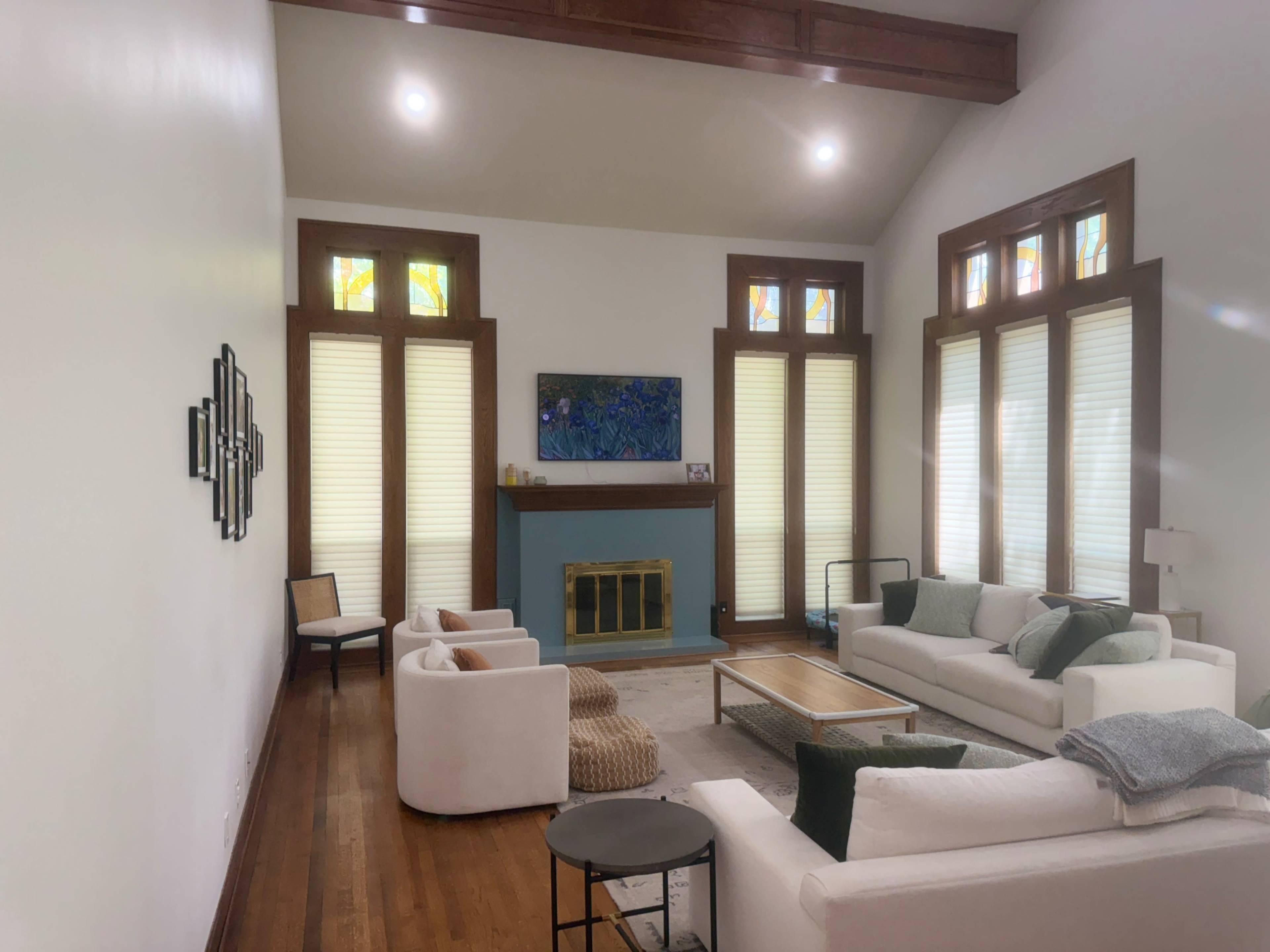 Classically Elegant Home with vibrant green outdoor space Image in The Memorial Villages, Houston, TX