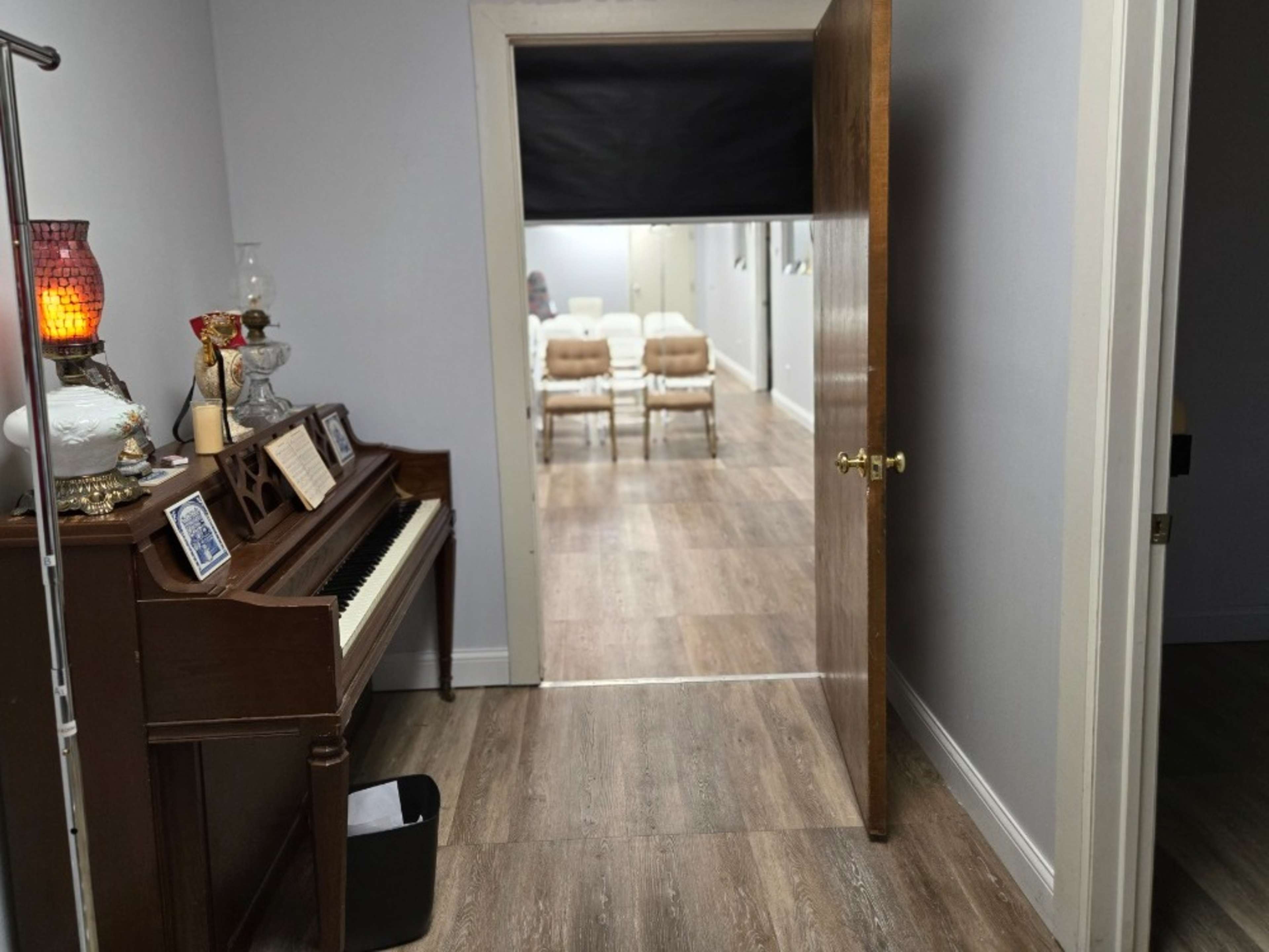 Live piano jazz singing/music